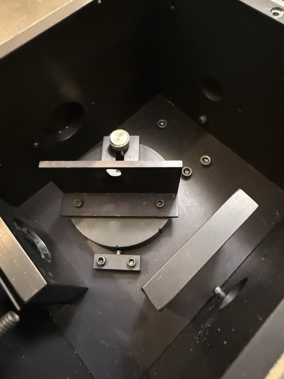 Acton Research Corporation SC-447 Sample Chamber Rotating Base Lenses As Shown