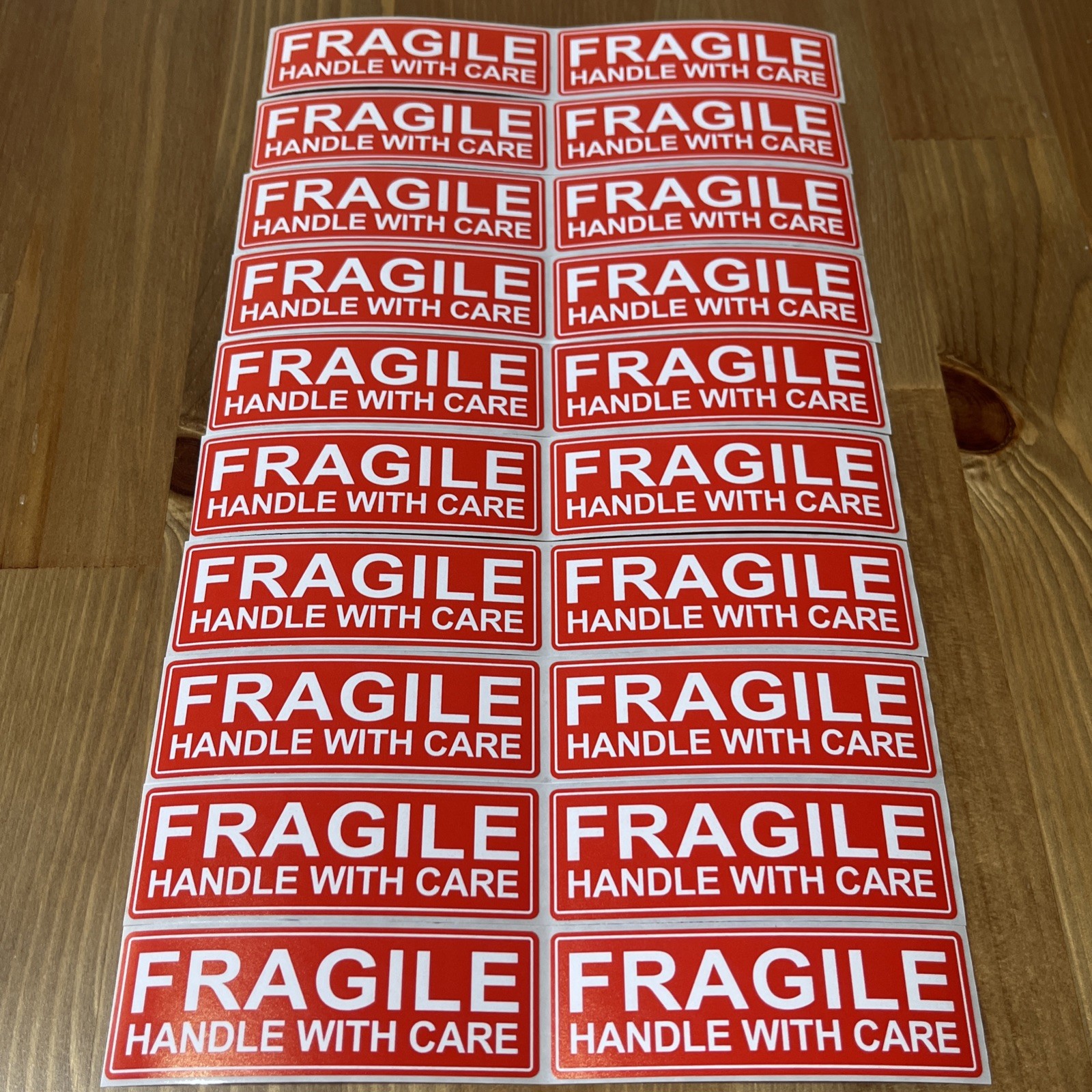 20pcs FRAGILE HANDLE WITH CARE 1″x3″ FRAGILE Stickers Packaging Safety Mailing