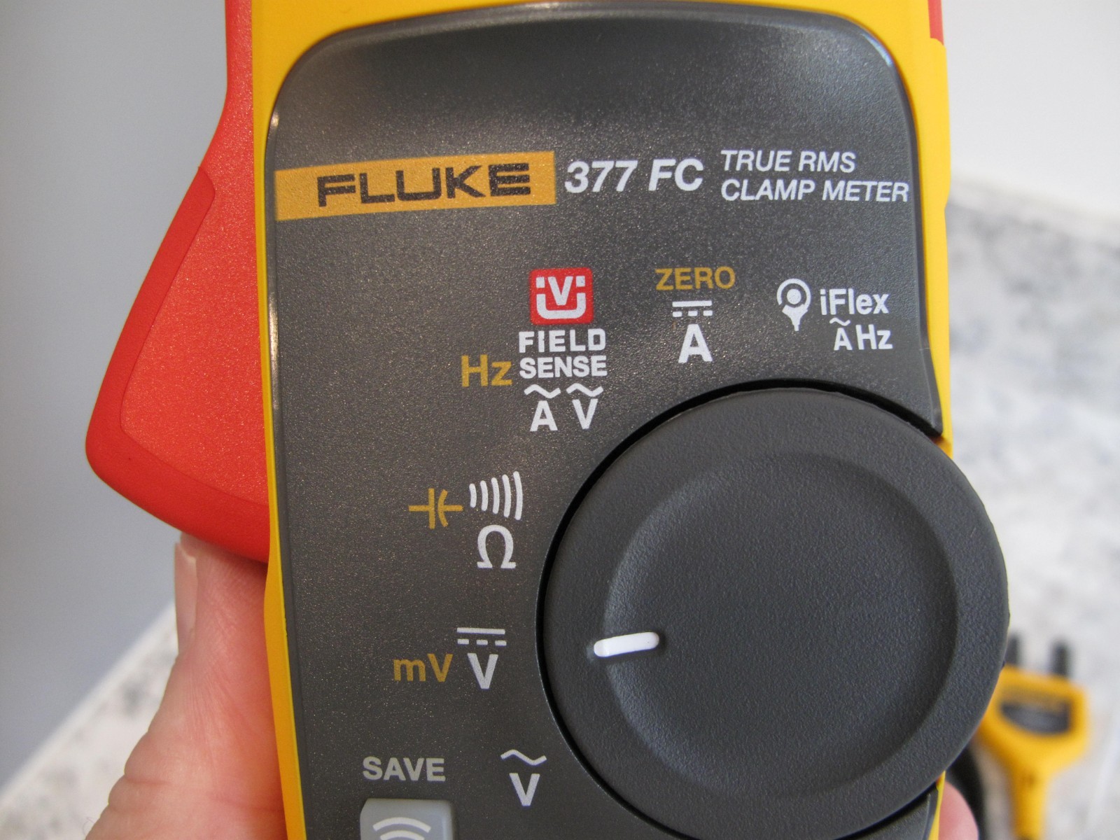 Fluke 377 FC true rms digital handheld clamp meter w/ iflex i2500-18 + bag+leads