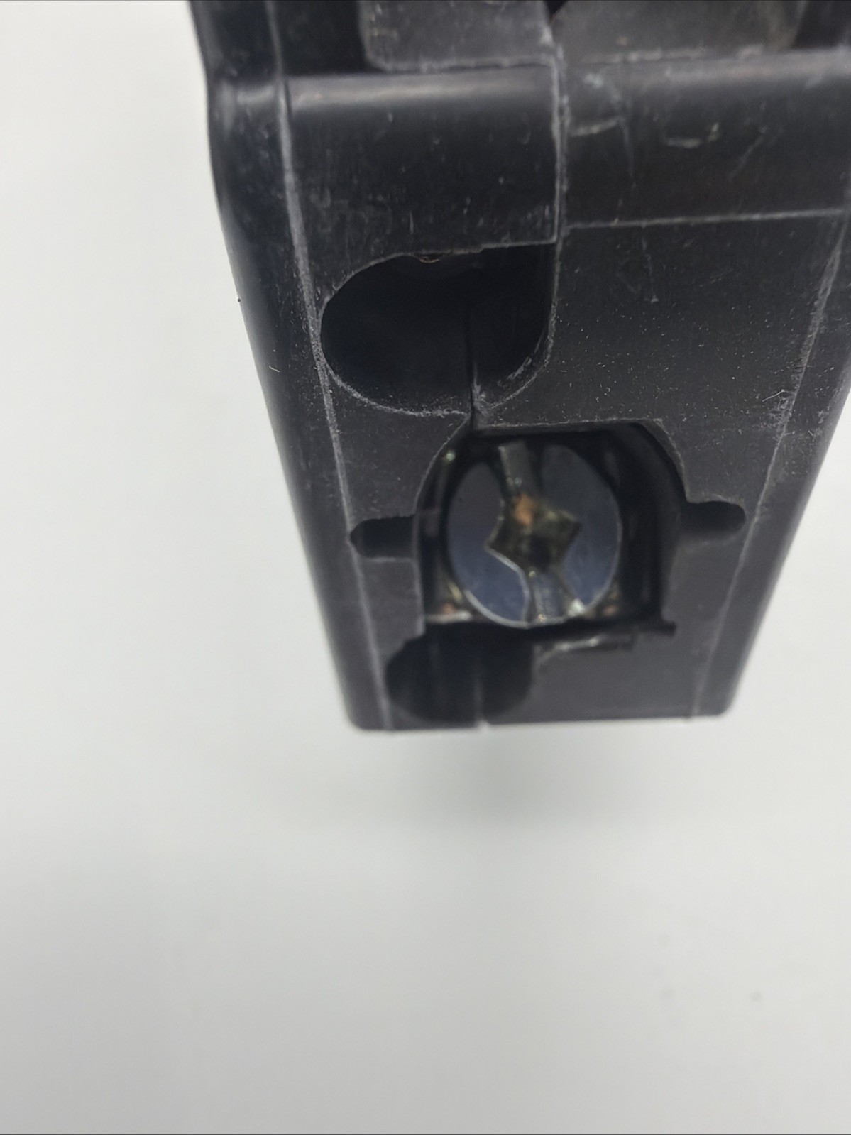 2 PCS Square D HOM115PCAFI 15 A Plug-On Neutral Arc-Fault Breakers NEW