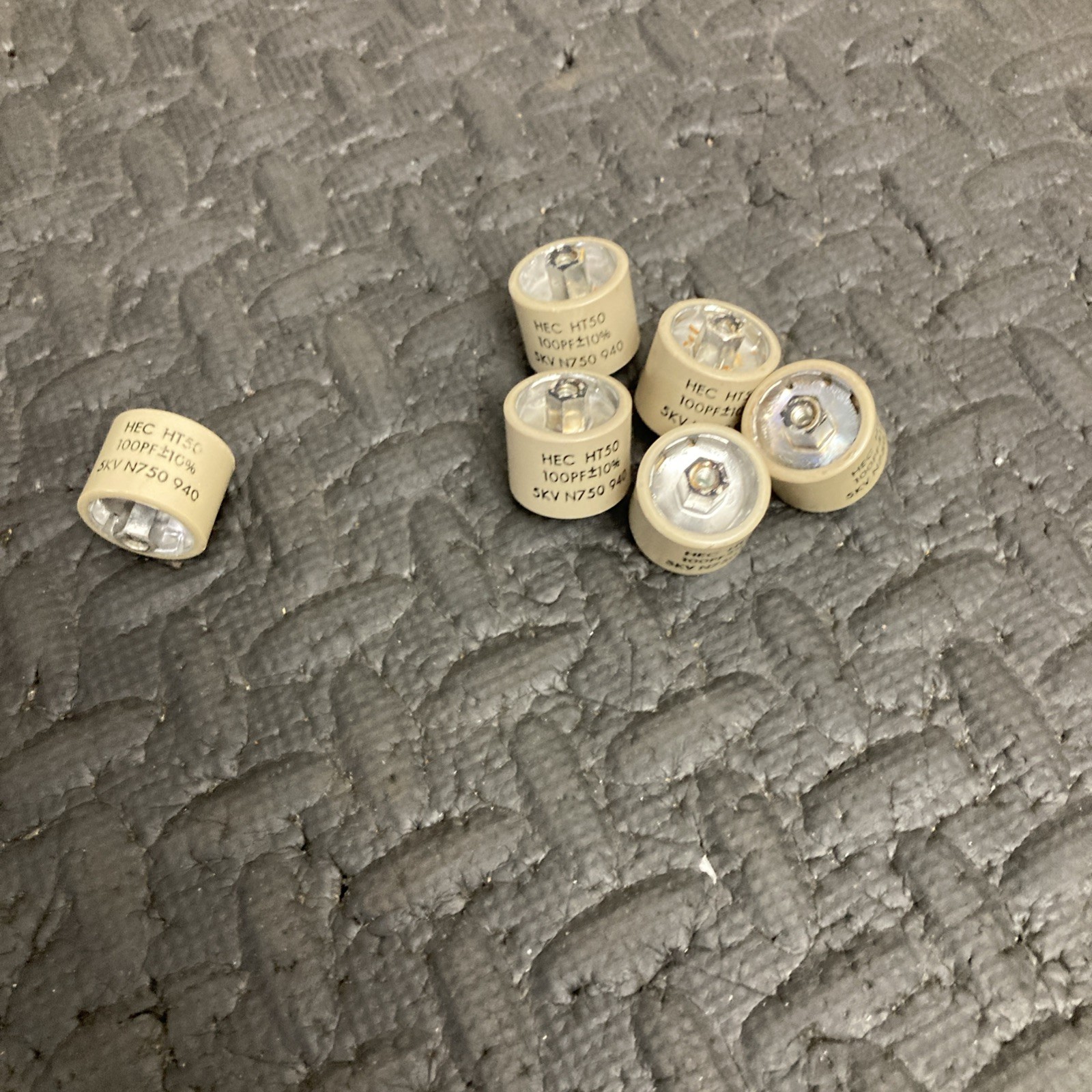 HEC Ceramic Capacitor 100pF 5KV 5000V 1piece