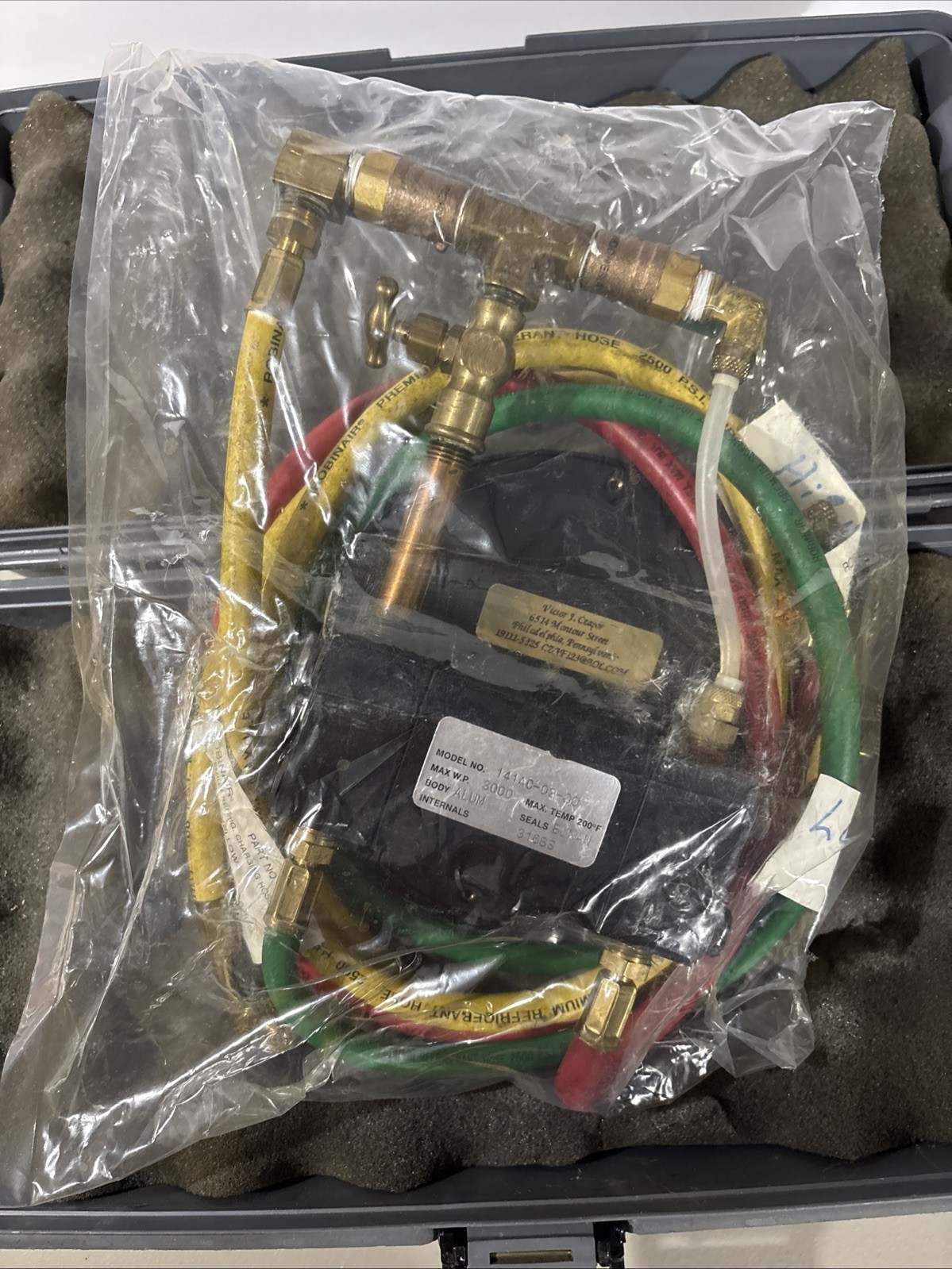 Conbraco Backflow Test Gauge Kit 40-200-TK3U 141AC-02-00 + Carry Case