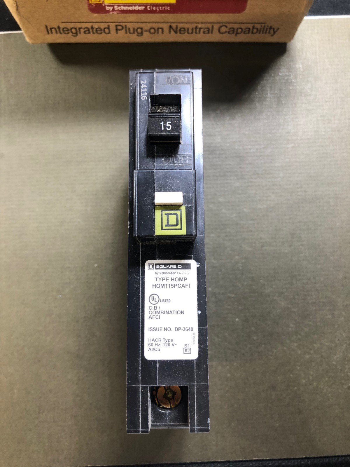 NEW! SQUARE D HOMELINE HOM115PCAFI 15A PLUG ON NEUTRAL AFCI Circuit Breaker