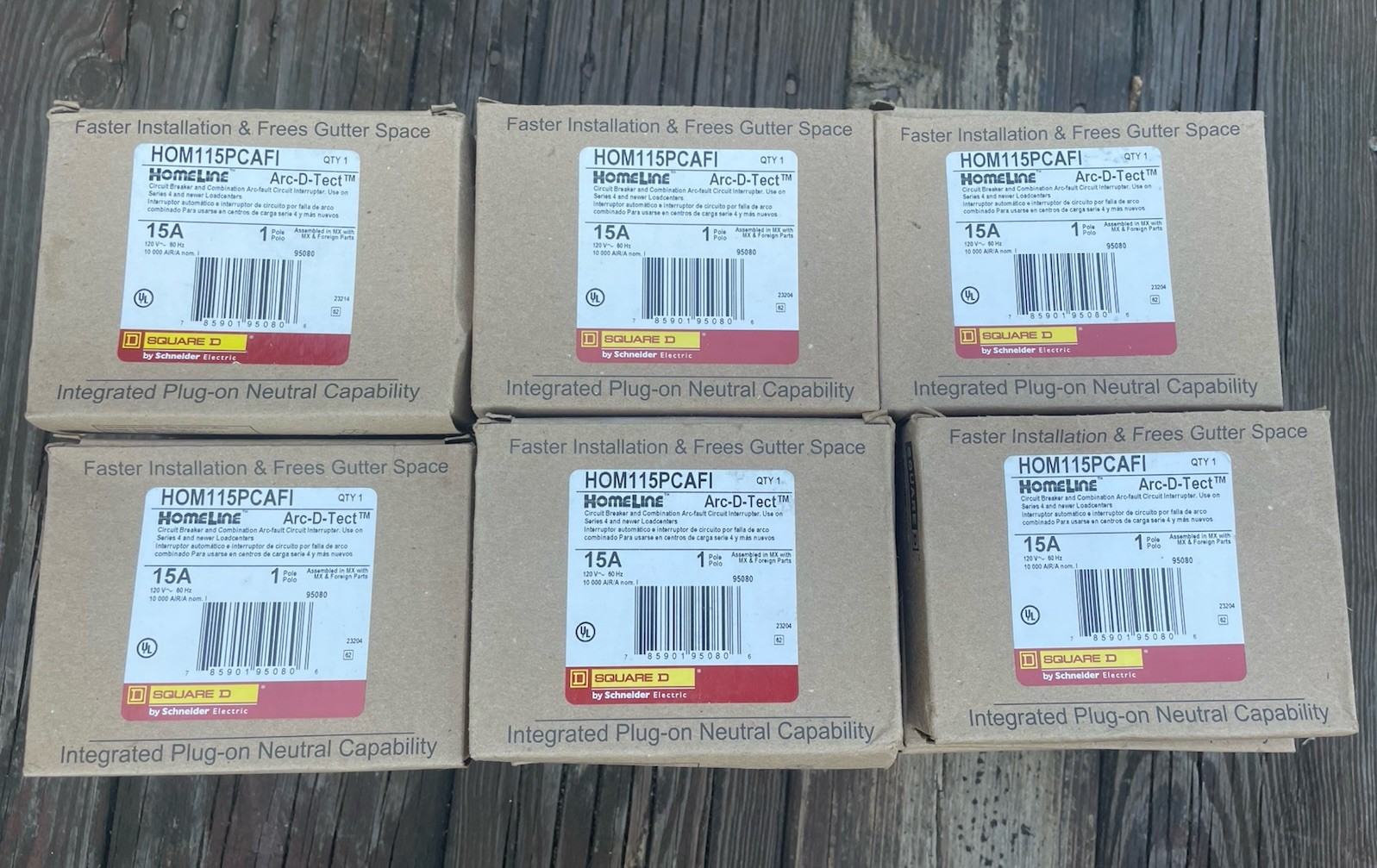 Square D HOM115PCAFI Circuit Breaker 15 Amp AFCI Plug-On – LOT OF 10