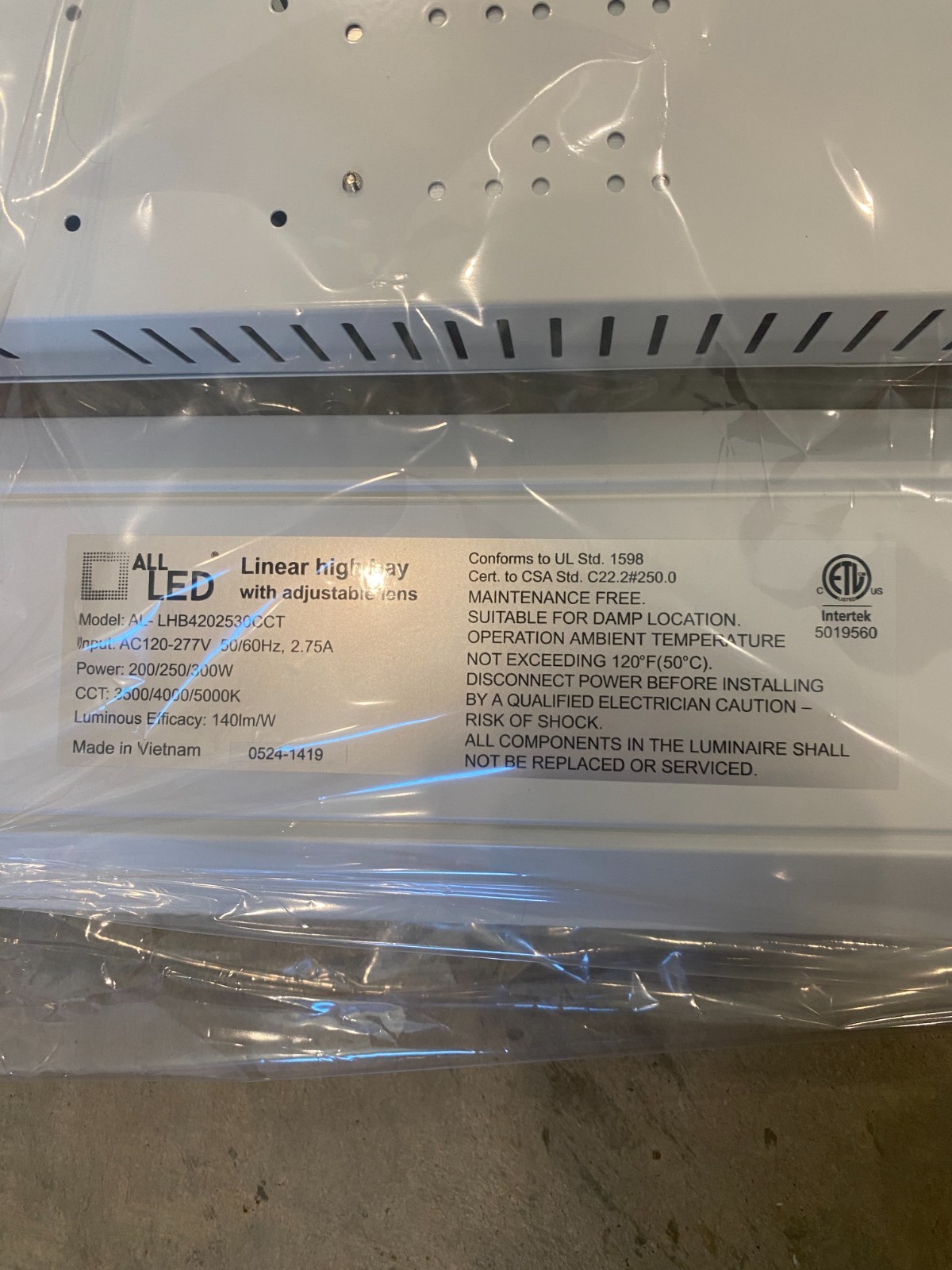 LED Linear High Bay Warehouse Factory Garage Shop Light 200-300W 5,000K