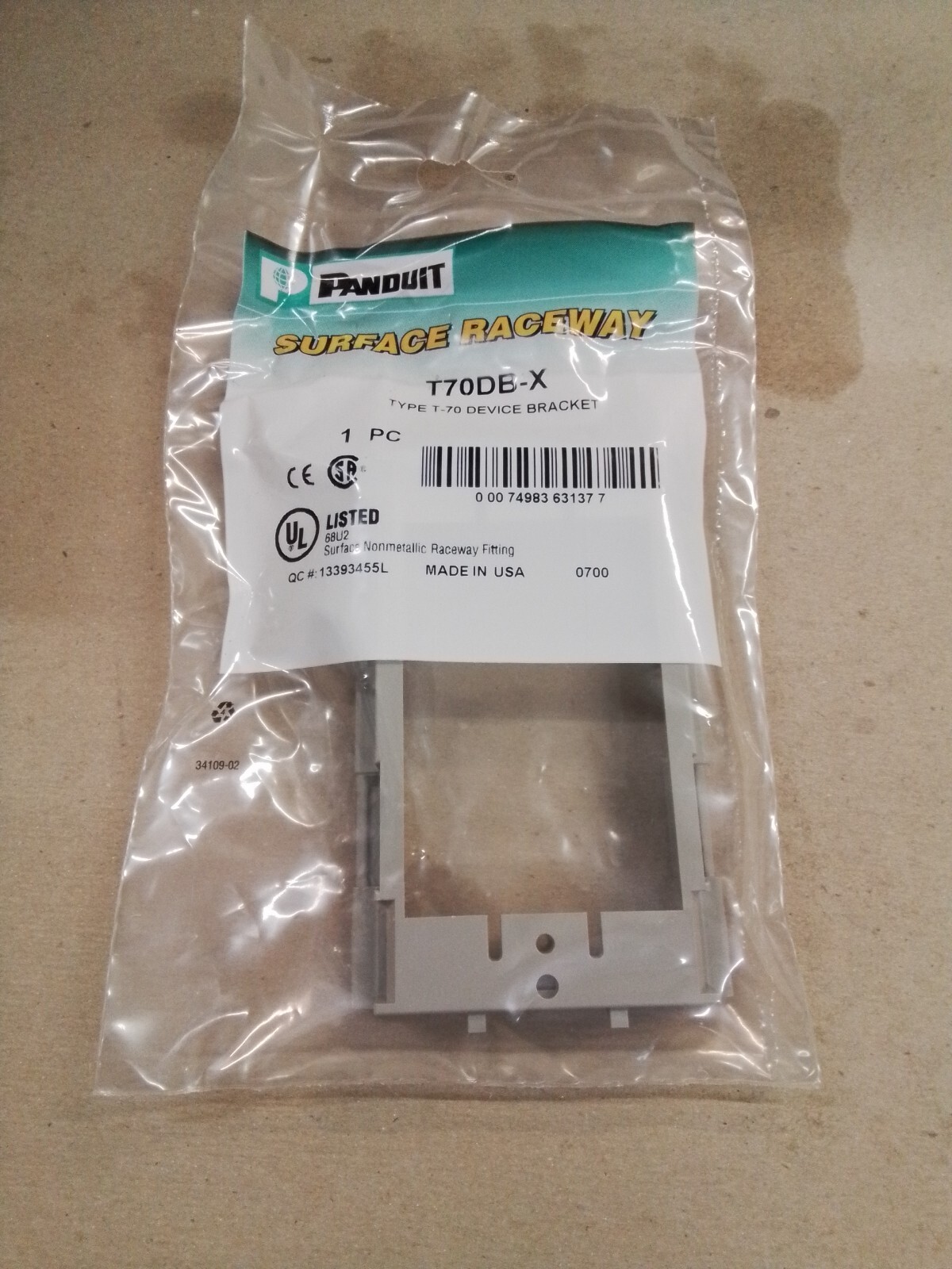 Lot Of panduit T702BCIW-X T70DB-X CFP4IG device Bracket Base Coupler Faceplate