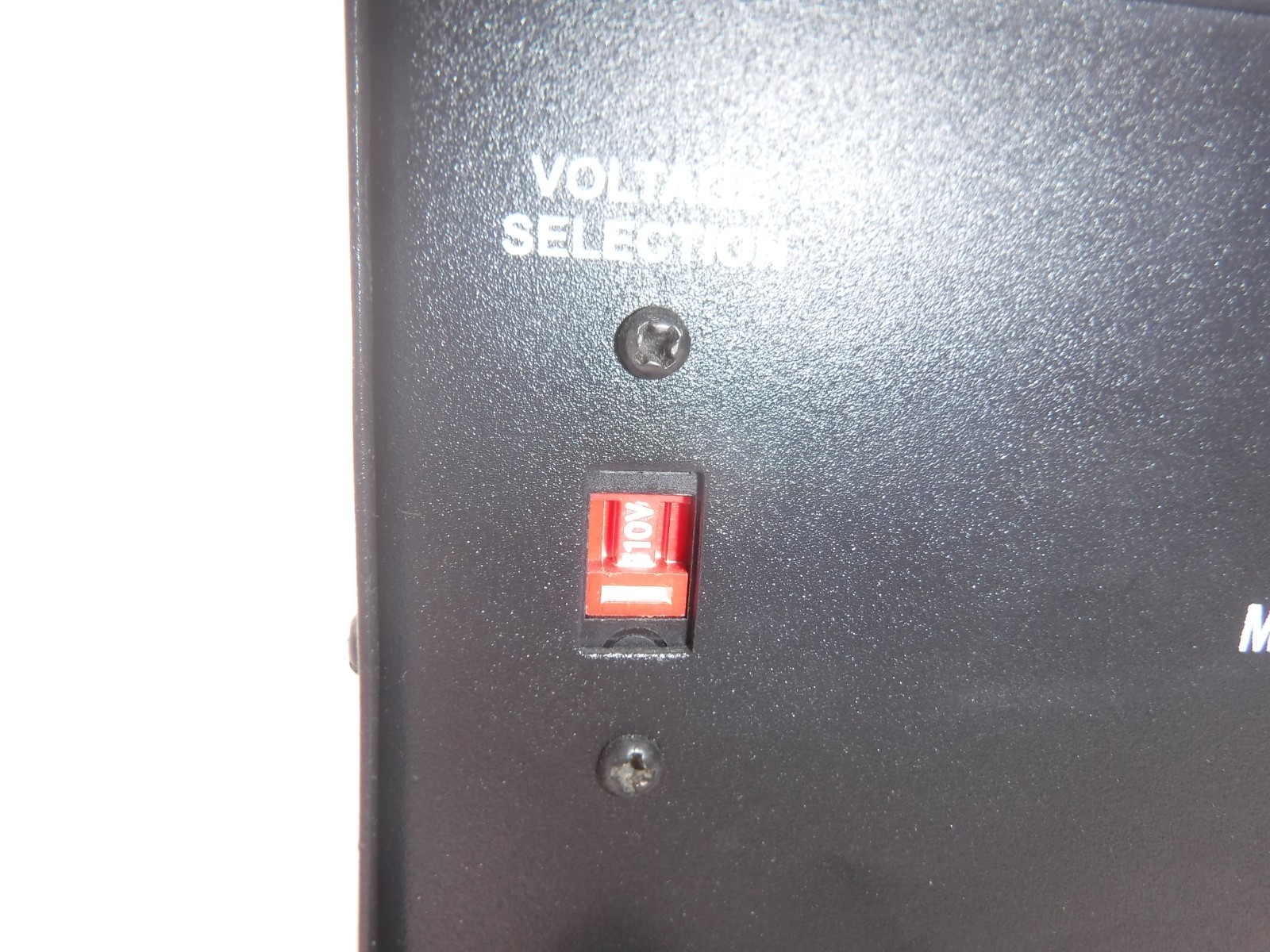 Dayton 16V988 UP/Down Converter Fuse Protection AC Output 110V Or 220V