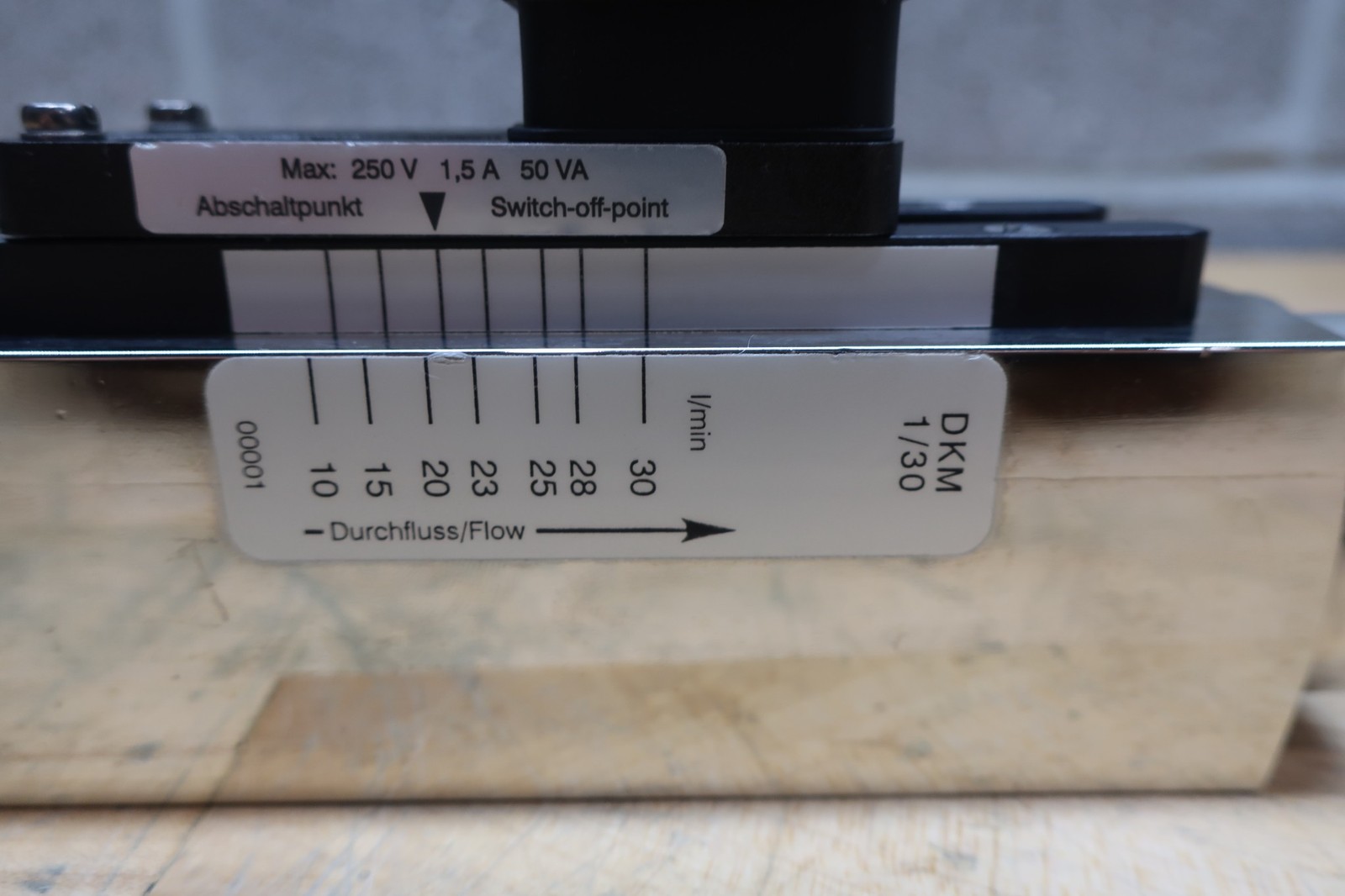 Meister DKM-1/30 | Flow Monitor, 10–30 l/min, 250–300 bar, Adj Switch