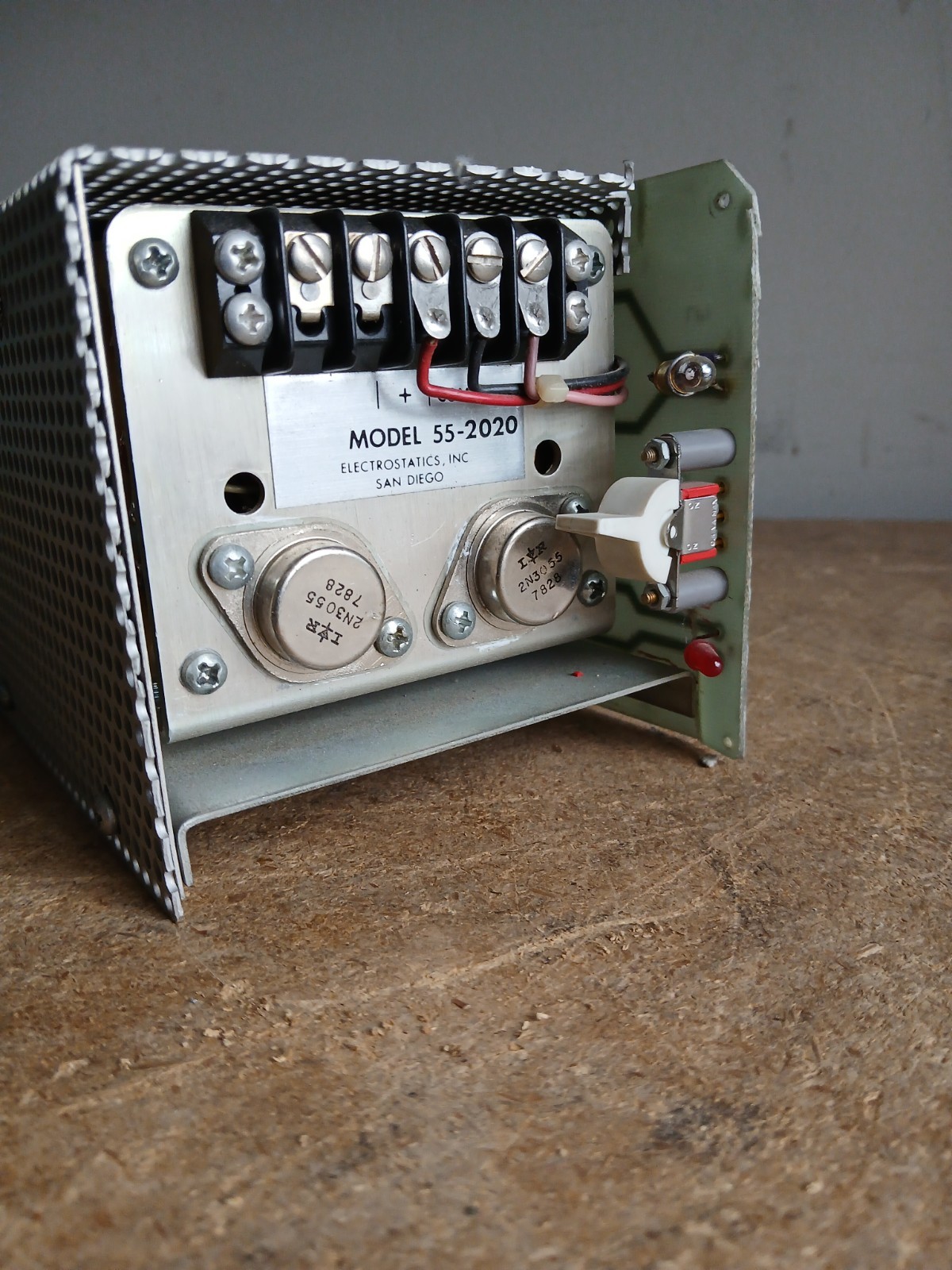 ADM Power Supply Electrostatics 55 2020 Bipolar