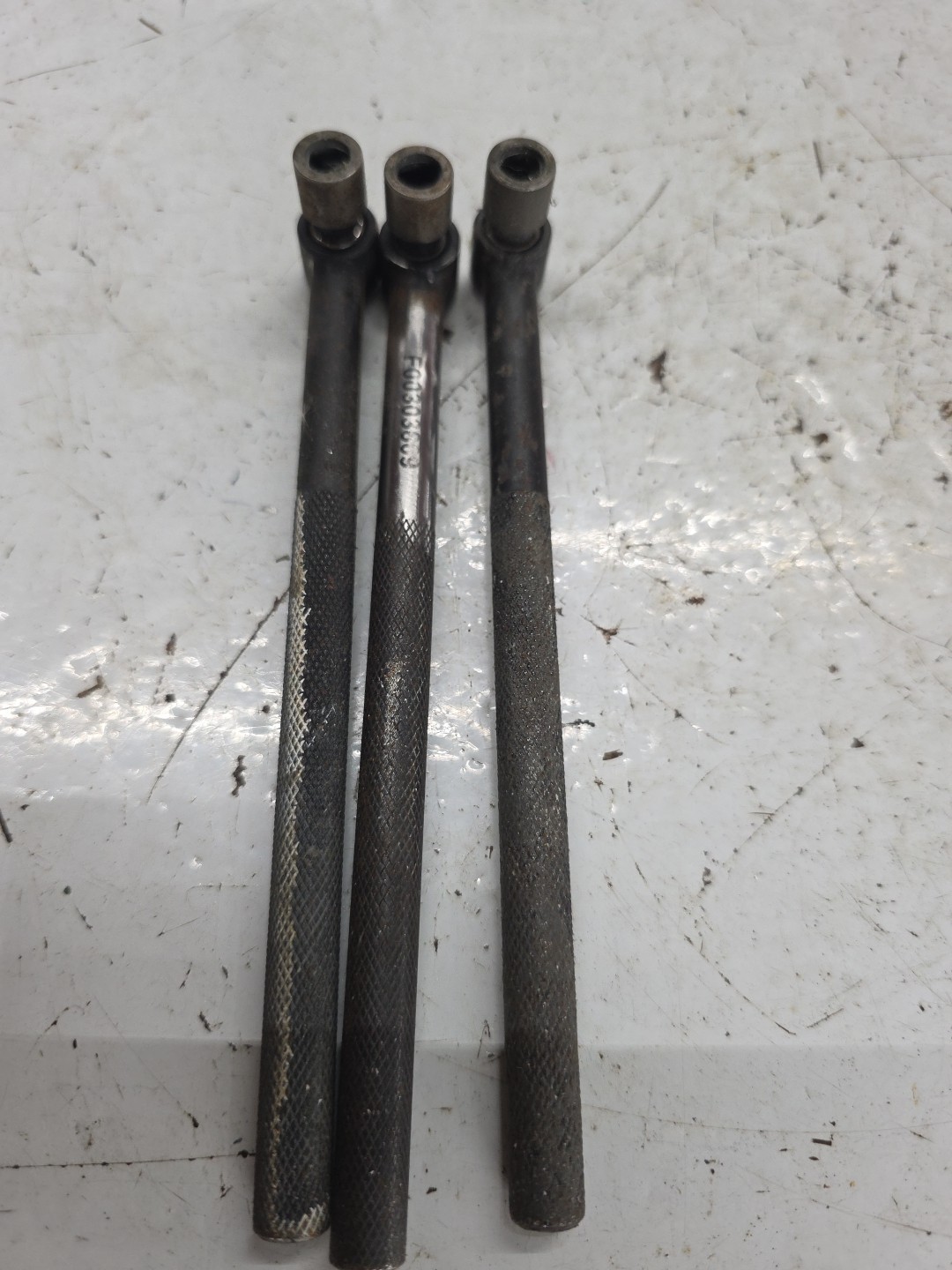 Aircraft Tools Alcoa Fastening Systems Tool 8 only one you get