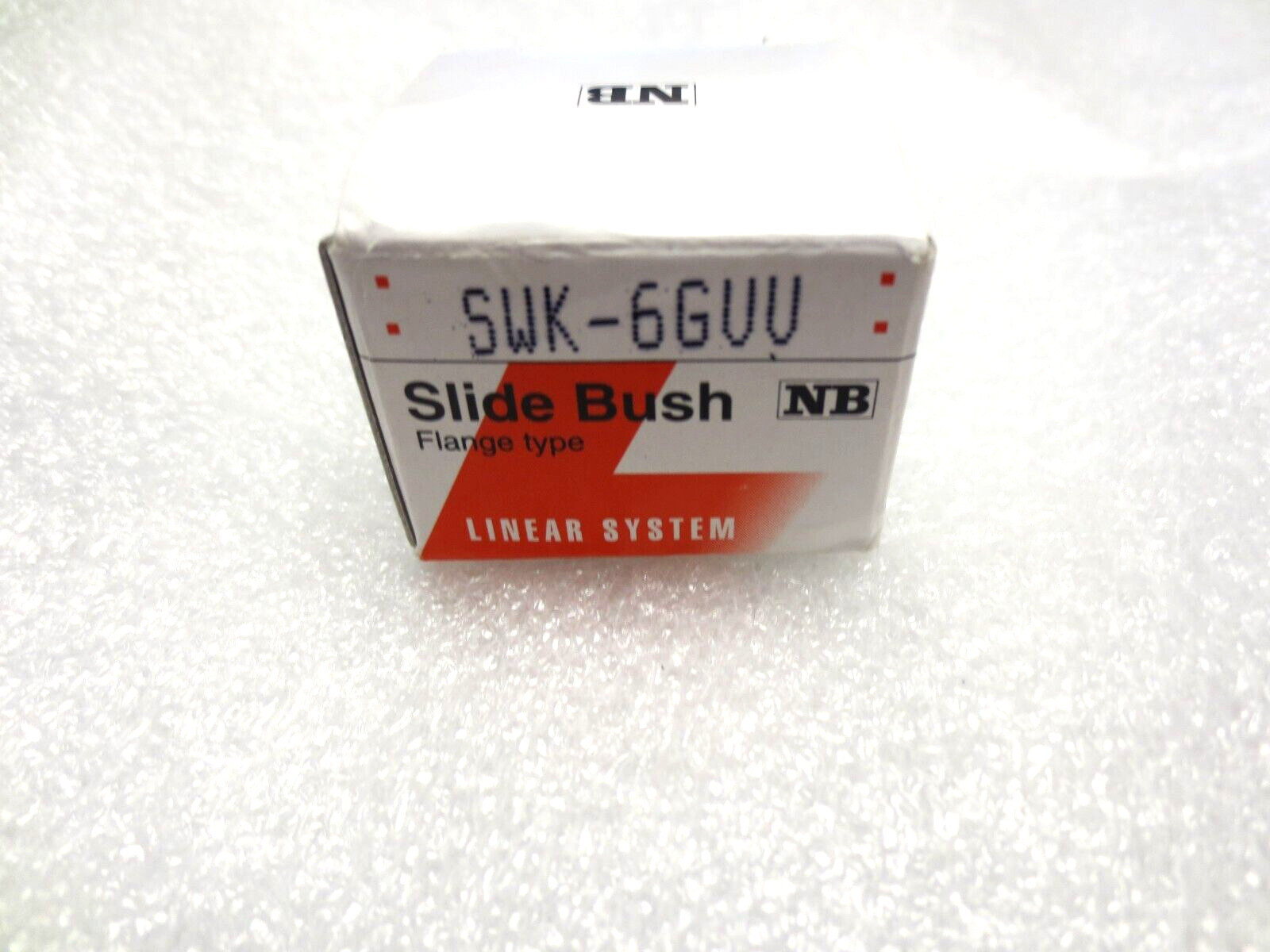NB Linear Square Flange Mount Bearing: Single, SWK6GUU 3/8 in ID 7/8 in SWK-6GUU