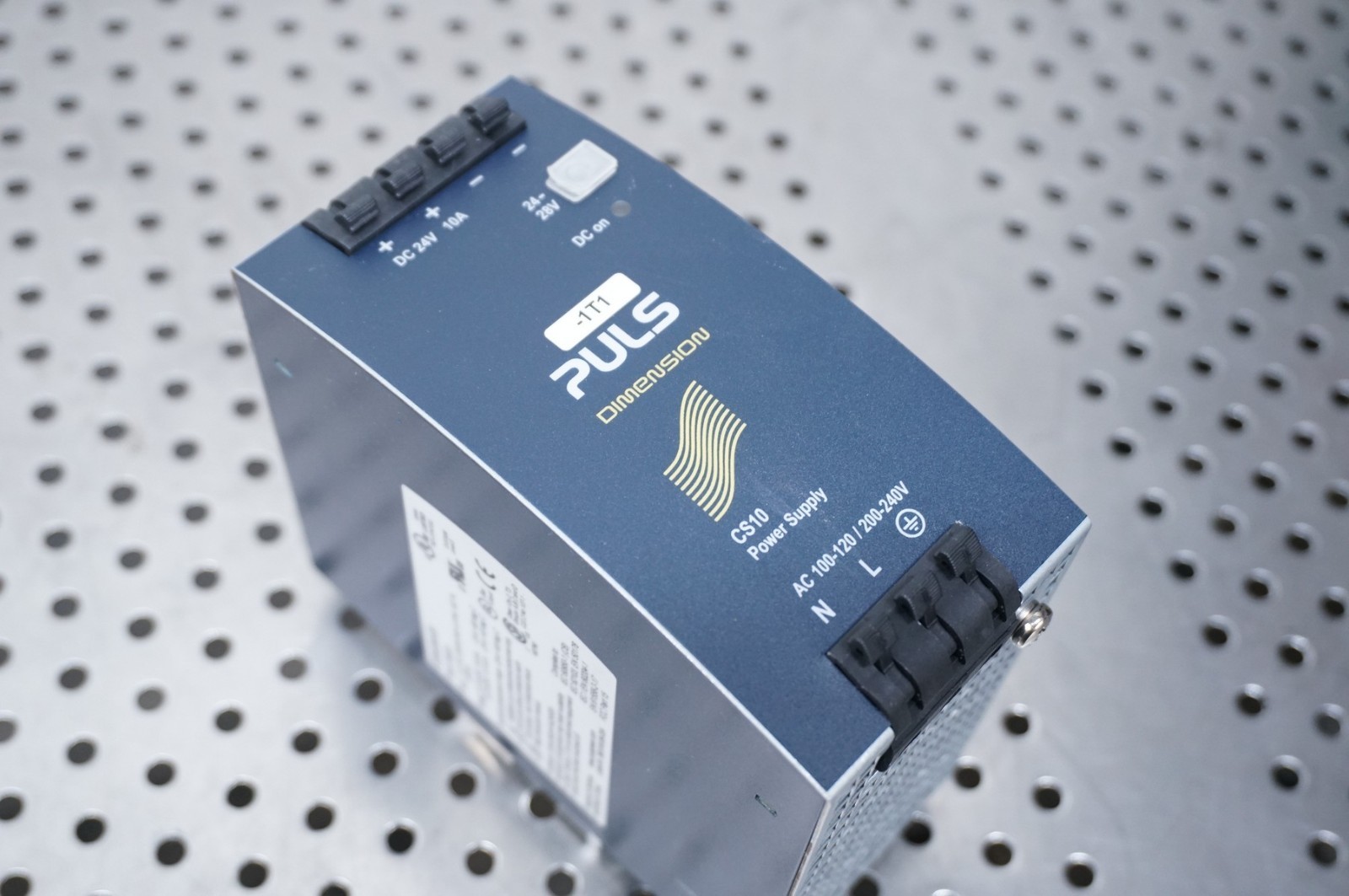 PULS CS10-241-S1 24VDC POWER SUPPLY CS10 110V OR 220V AC INPUT