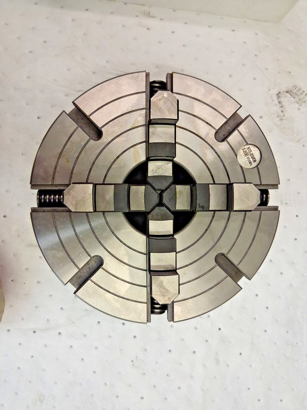 Pro Manual Lathe Independent Chuck 12″ 4 Jaw 429-4126