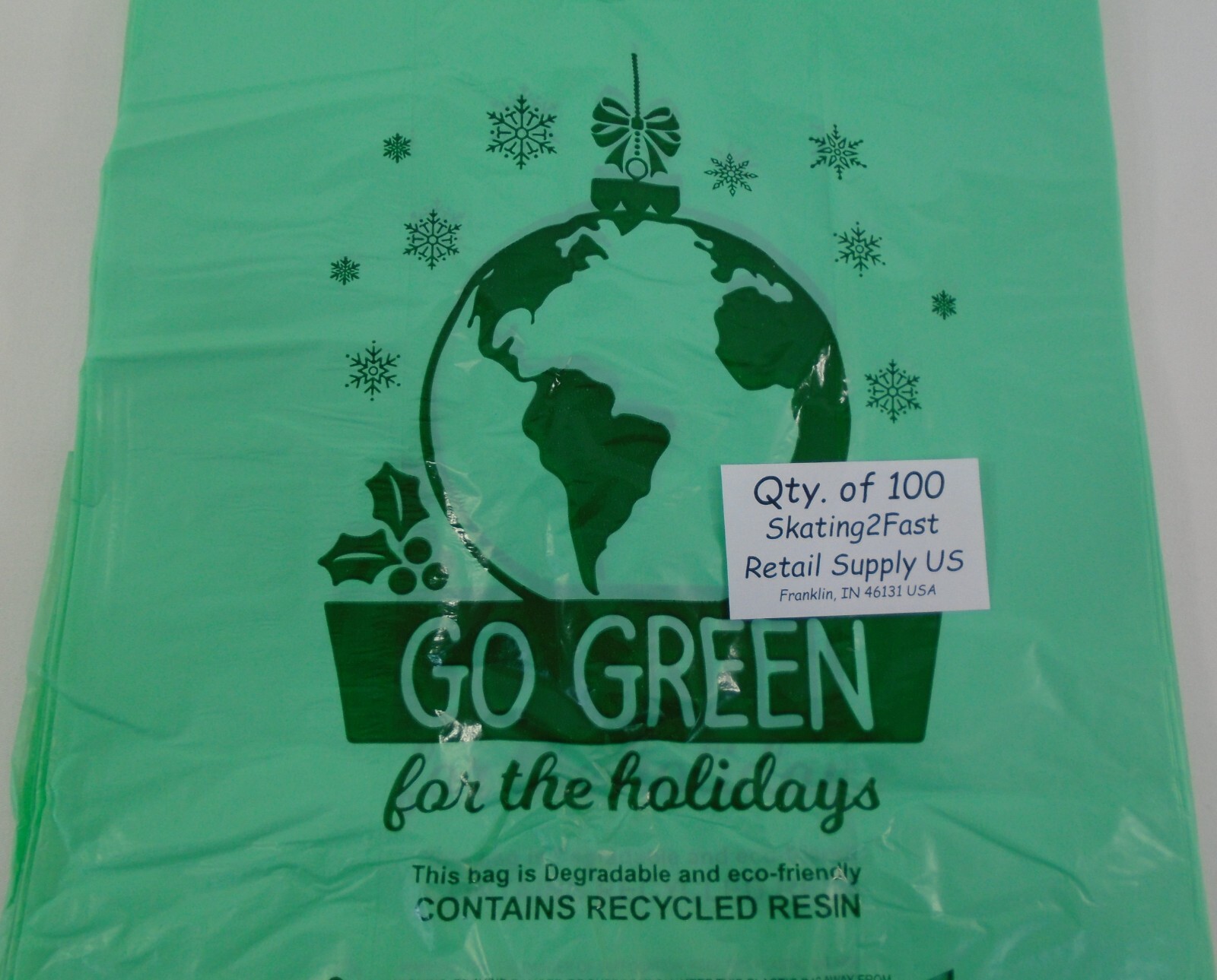 Go Green Holiday Degradable 100 Qty. Plastic T-Shirt Bags Handles 11″x6″x21″