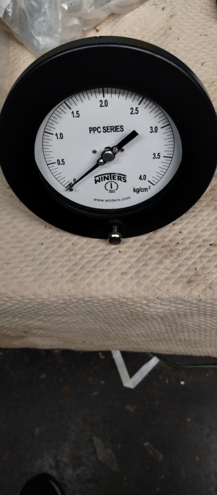 WINTERS PPC5343r3- 0-4.0 kg/cm2 4.5 x 1/4” npt back connection NSMP
