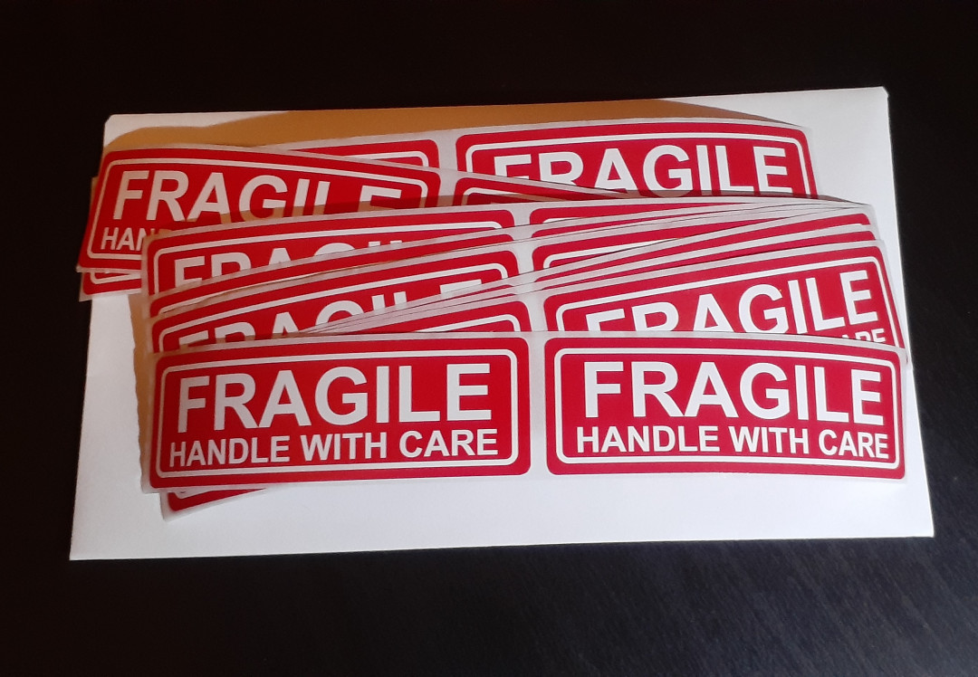 (20) FRAGILE HANDLE WITH CARE STICKERS Packaging Shipping Mailing Labels Decals