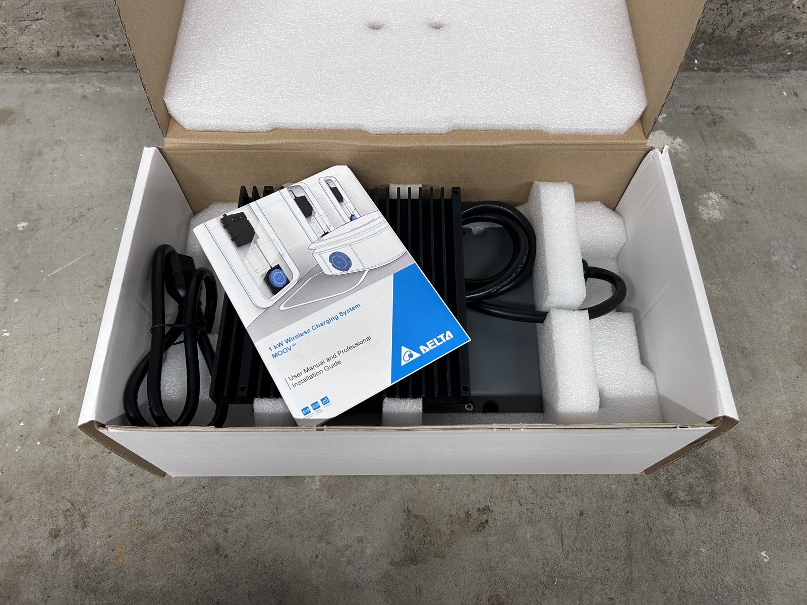 *NEW* DELTA Industrial Wireless Charger System WPU 1000W 1AC EU 1KW EOE14010739