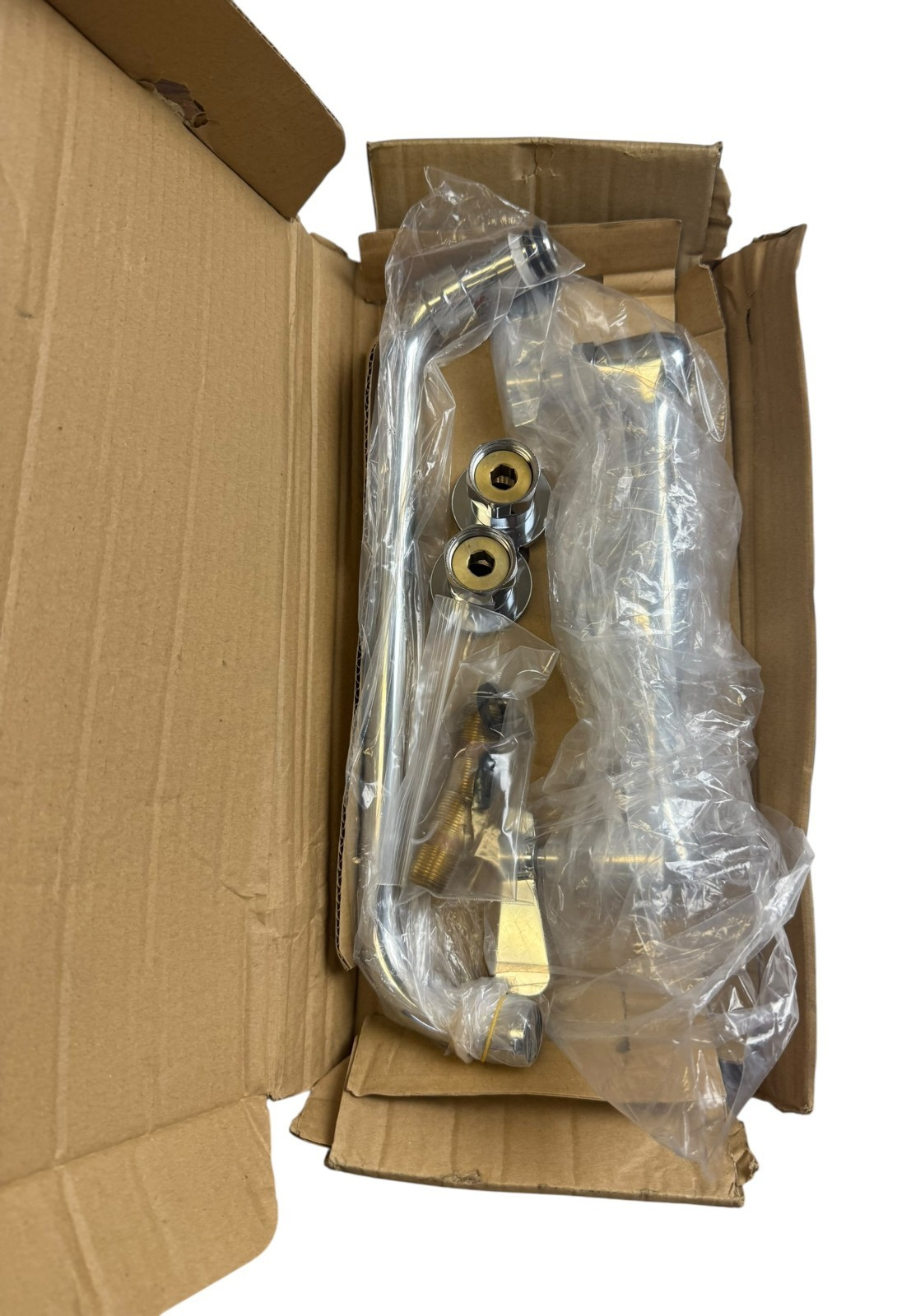 ASSURE Brass Faucet, Wall Mount, 8 Centers, 12 Swing Nozzle MADE IN VİETNAM