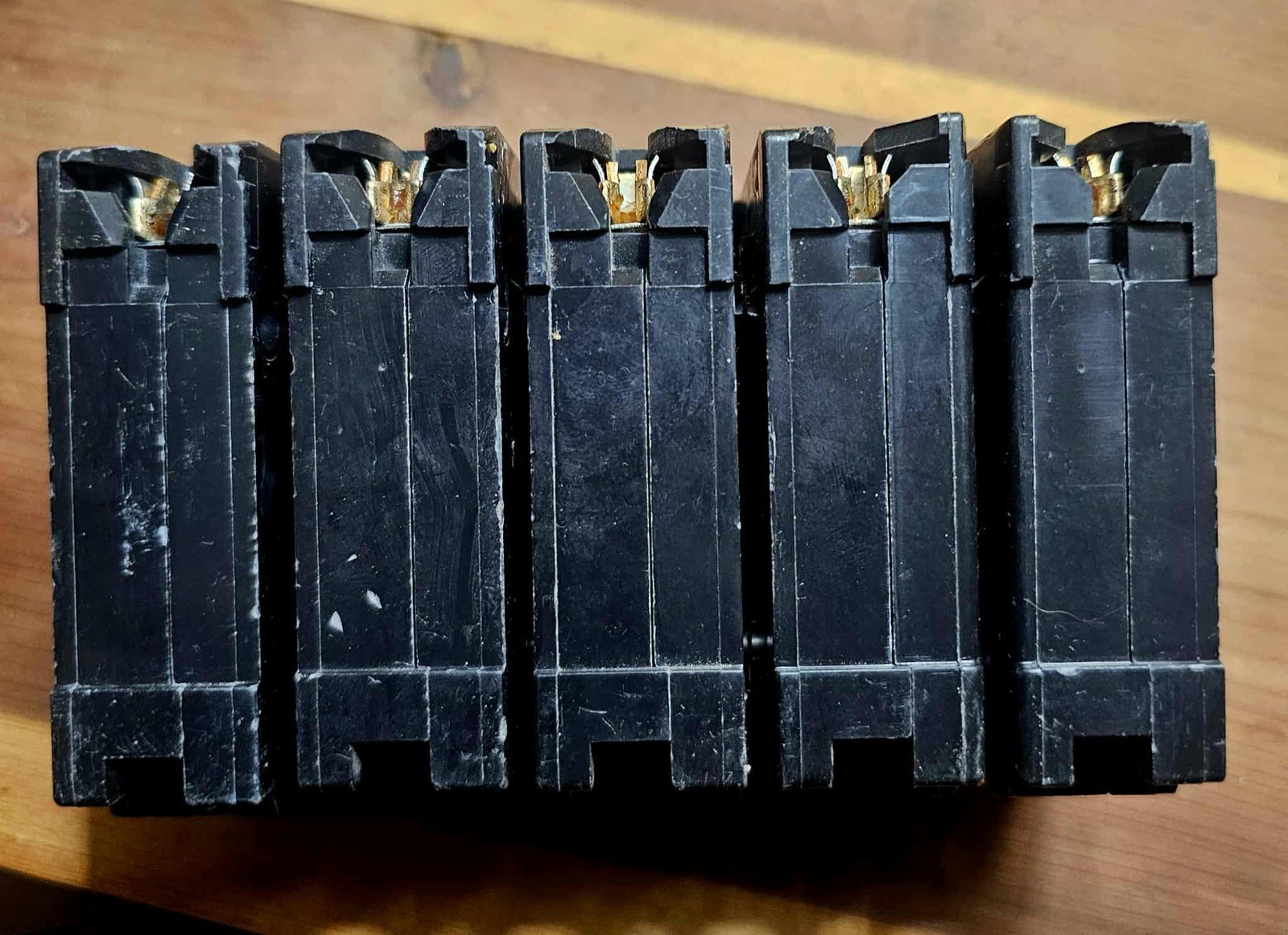 (5) NOS SQUARE D HOM130 30 Amp 1 Pole 120/240V Circuit Breaker Free Shipping