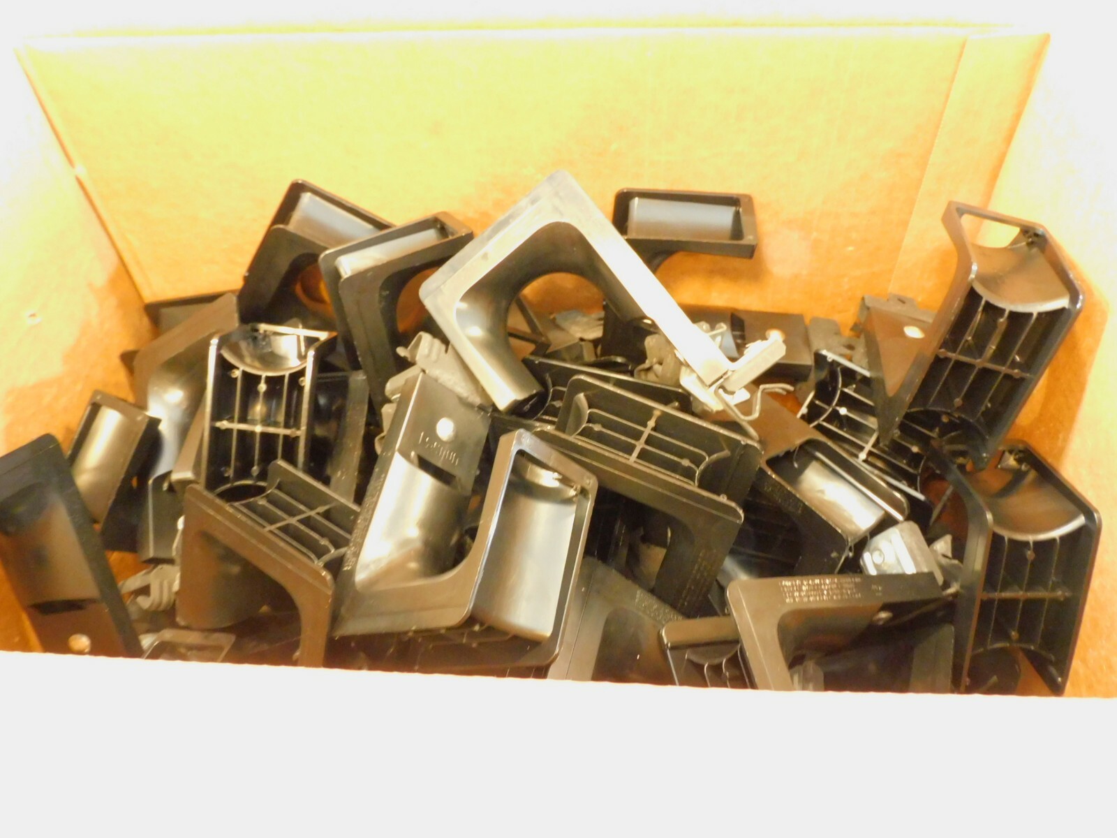 JP2HBC50RB-L20 Panduit StrongHold Hammer-On Beam Clamp – 50 COUNT