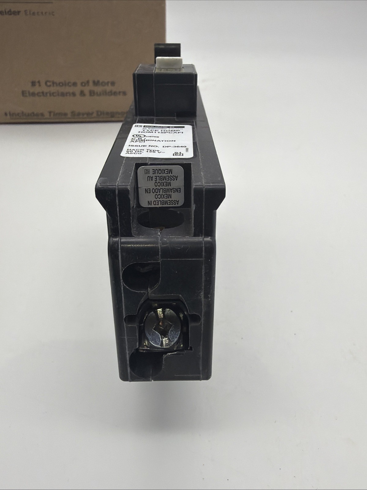 2 PCS Square D HOM115PCAFI 15 A Plug-On Neutral Arc-Fault Breakers NEW