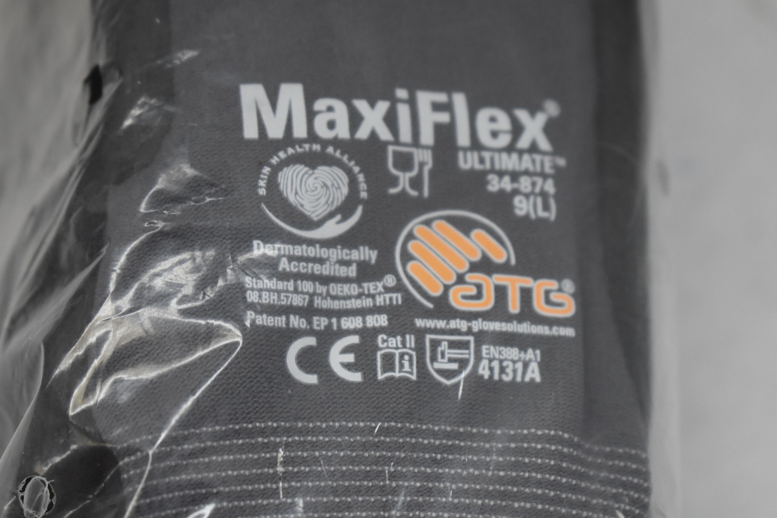 12 Pairs MaxiFlex Ultimate 34-874 Work Gloves 9/L Gray Black Nitrile Coated