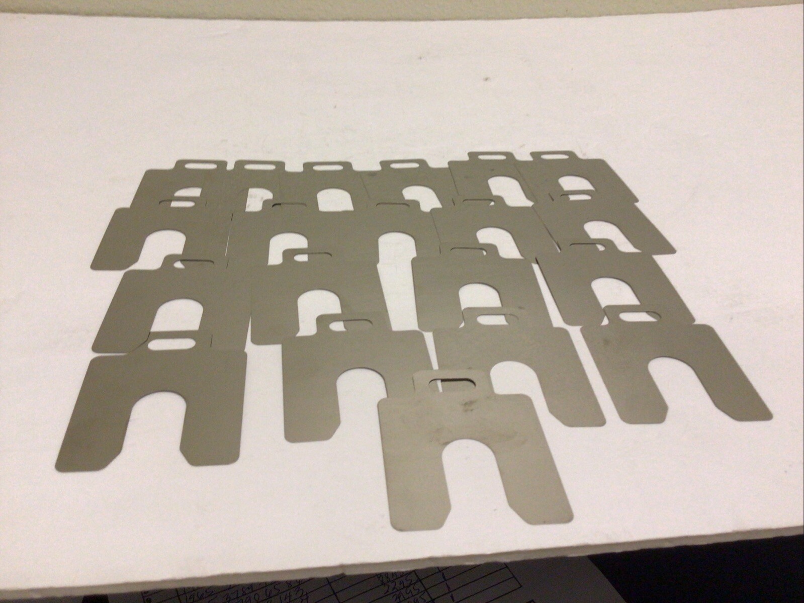 NEW, (LOT OF 20) MAUDLIN PRODUCTS MSA003 A-2 X 2″ X 0.004″,20 PACK SLOTTED SHIM