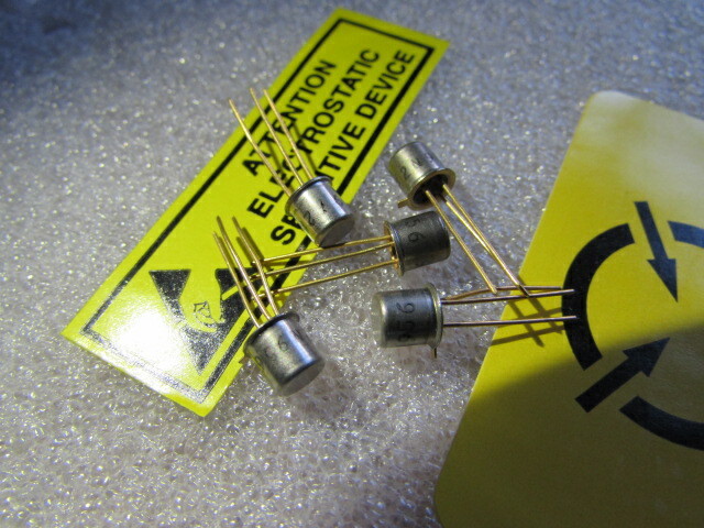 2N956 Fairchild Bipolar Transistor Small Signal NPN Amplifier Switch TO-18, 5pcs