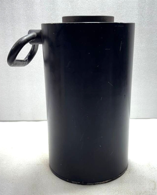 Enerpac RACH604 65.6 ton Capacity 3.94 in Stroke Aluminum Hollow Plunger Used