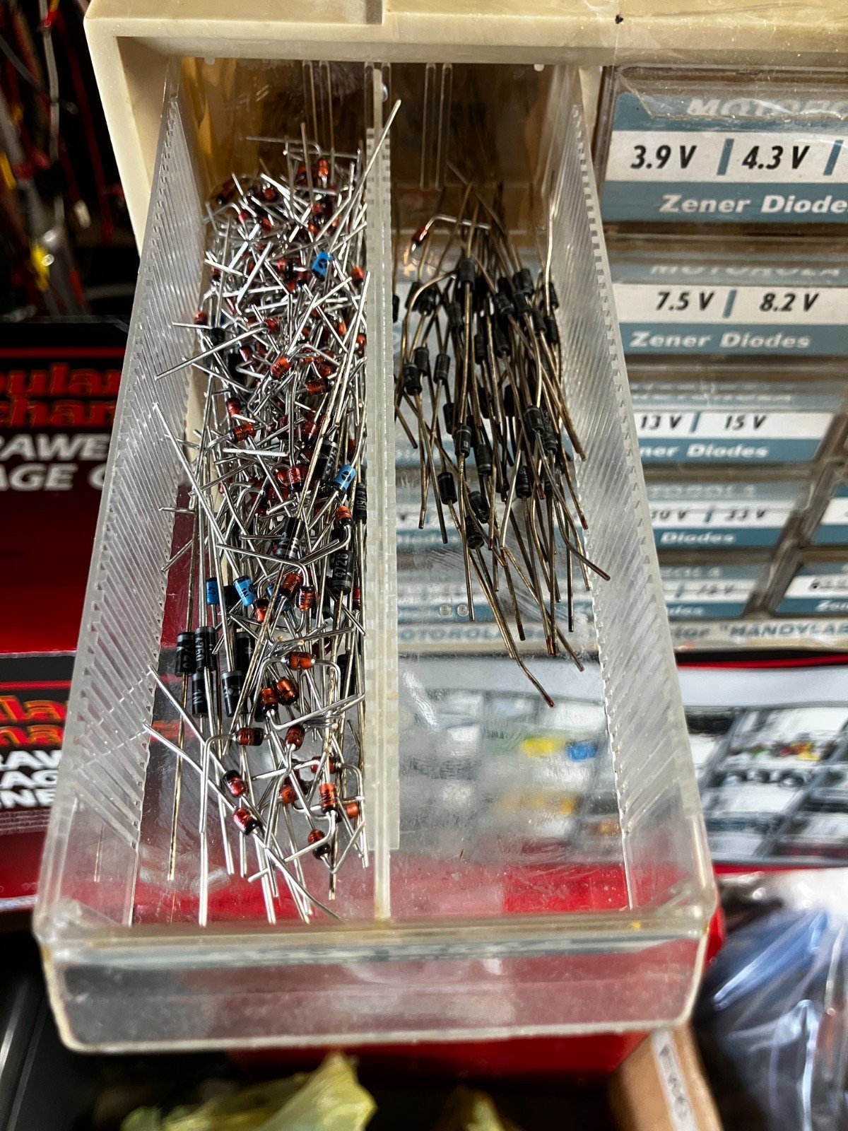Motorola Zener Diodes Large Assortment 3.3V – 100V – variable count of each