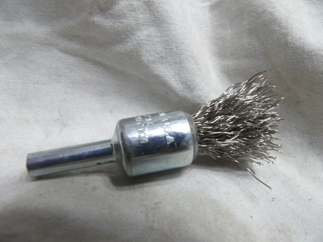 Weiler 1/2″ Crimper Wire End Brush .014 SS Wire 25,000 RPM’s