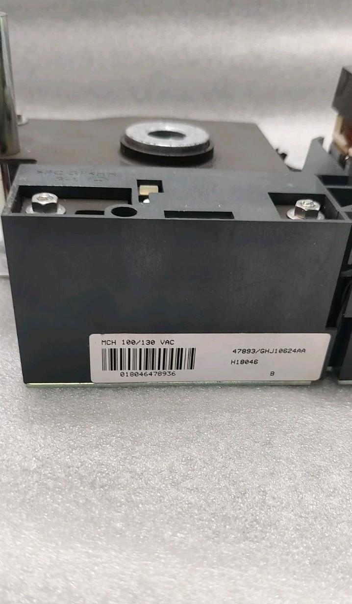 SCHNEIDER ELECTRIC MASTERPACT NW 47893 Gear Motor 100/125V (GHJ10624AA)