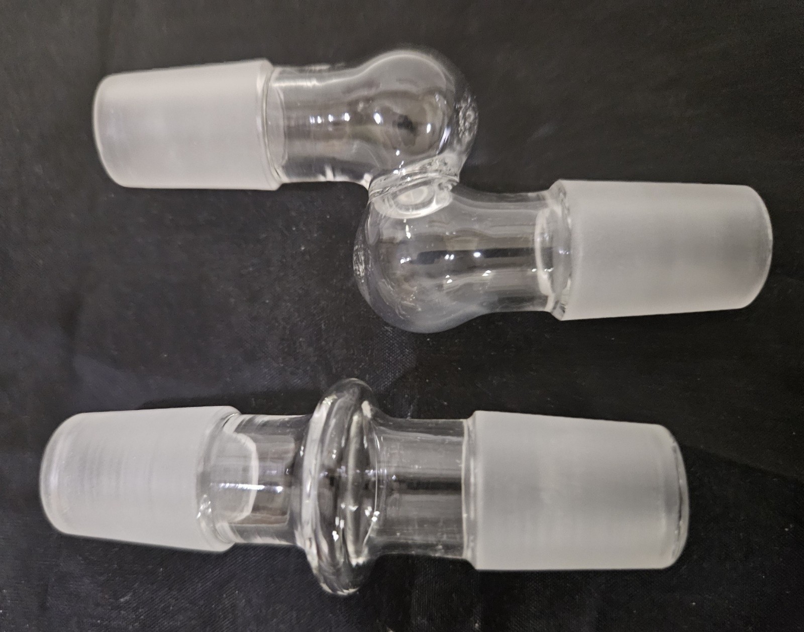 2 pc. Lot- Hand made 18mm male to 18mm male glass Adapters + 5 screens FREE