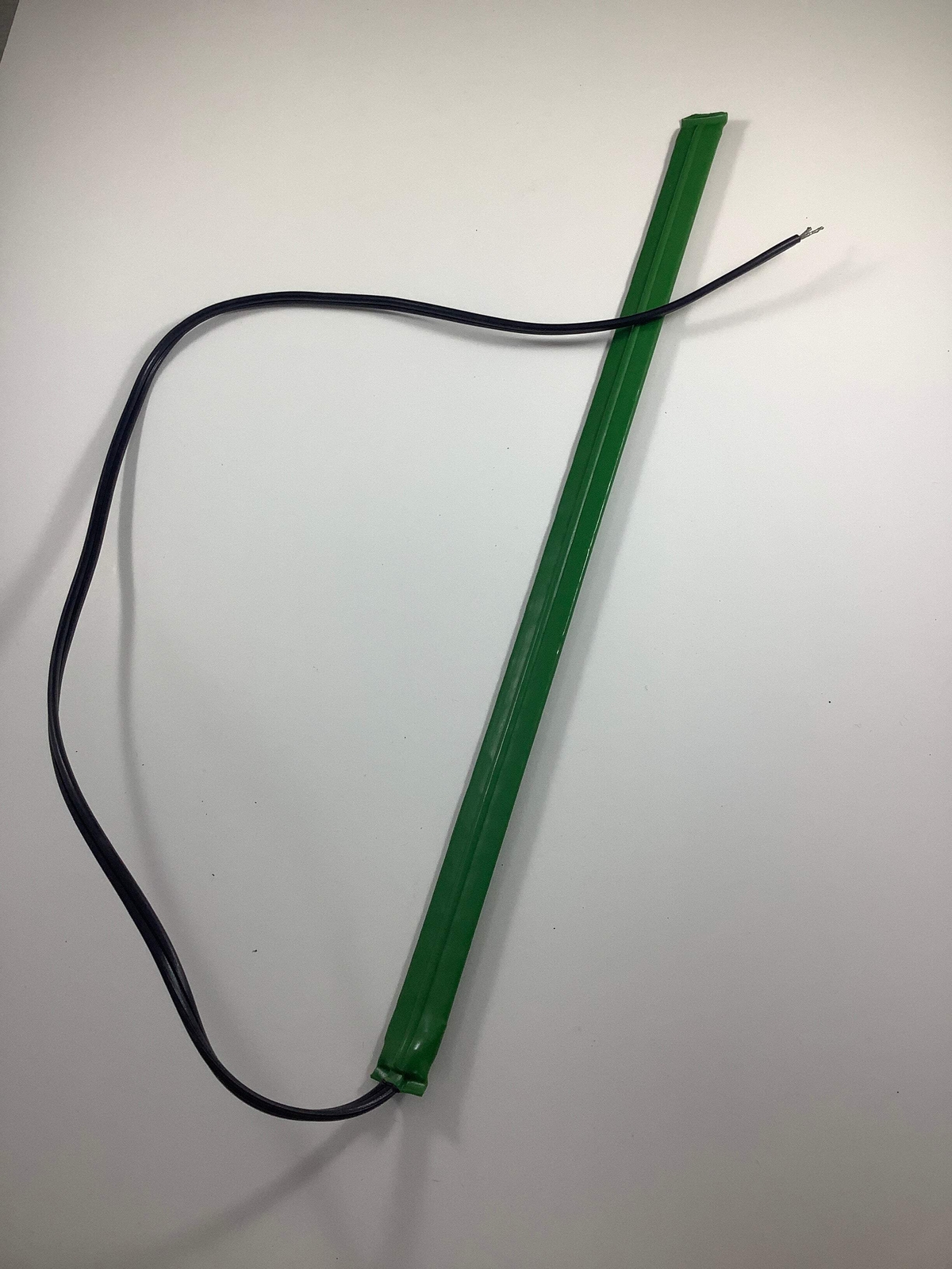 121BP-1FT – TAPESWITCH – General purpose ribbon switch 9/16 in. wide x 5/32″ hig