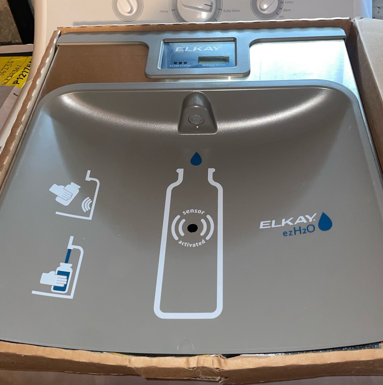 Elkay EZH2O Retro Wall Mount Water Bottle Filler Station NEW IOB
