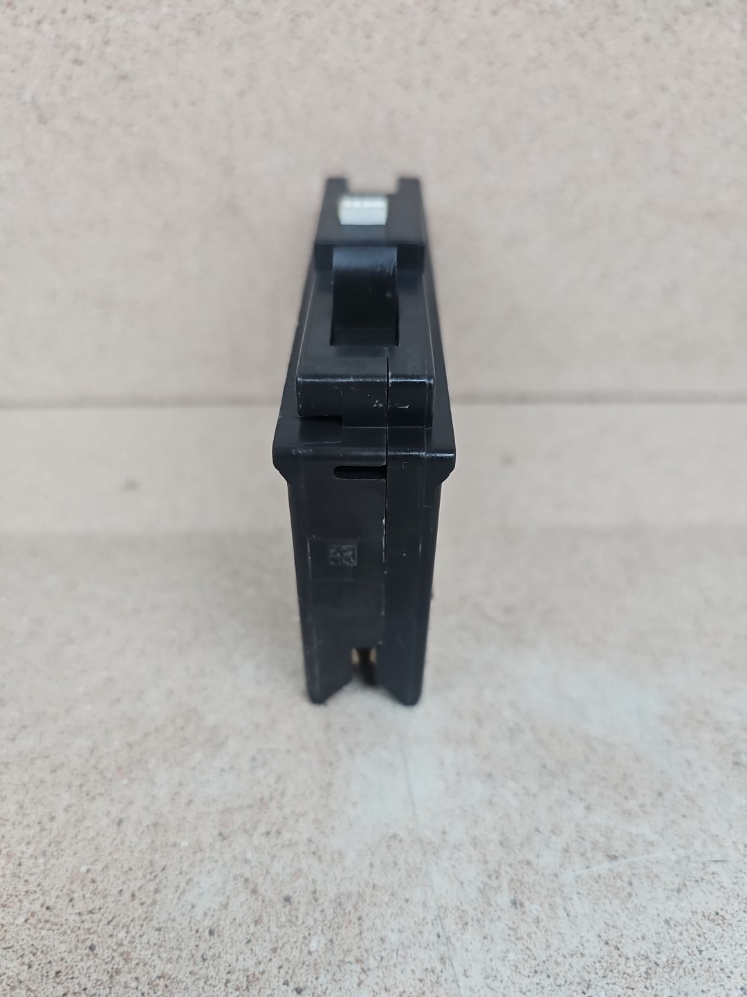 Square D HOM115PCAFI Circuit Breaker AFCI 15A 1-Pole 120V See pics