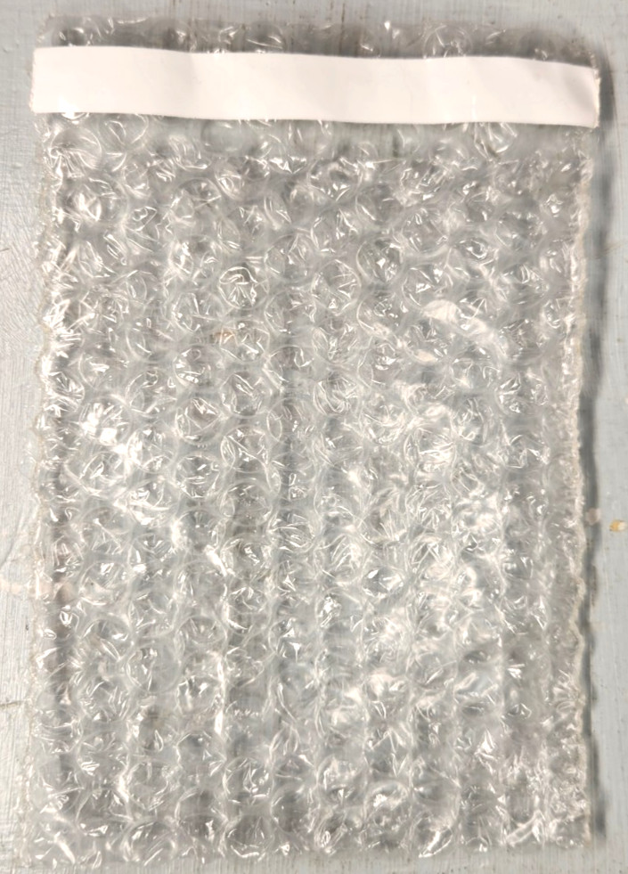 10 Bubble Out Bags Protective Wrap Pouches 5 1/2″ X 4 1/2″ NEW CLEAR MAILERS