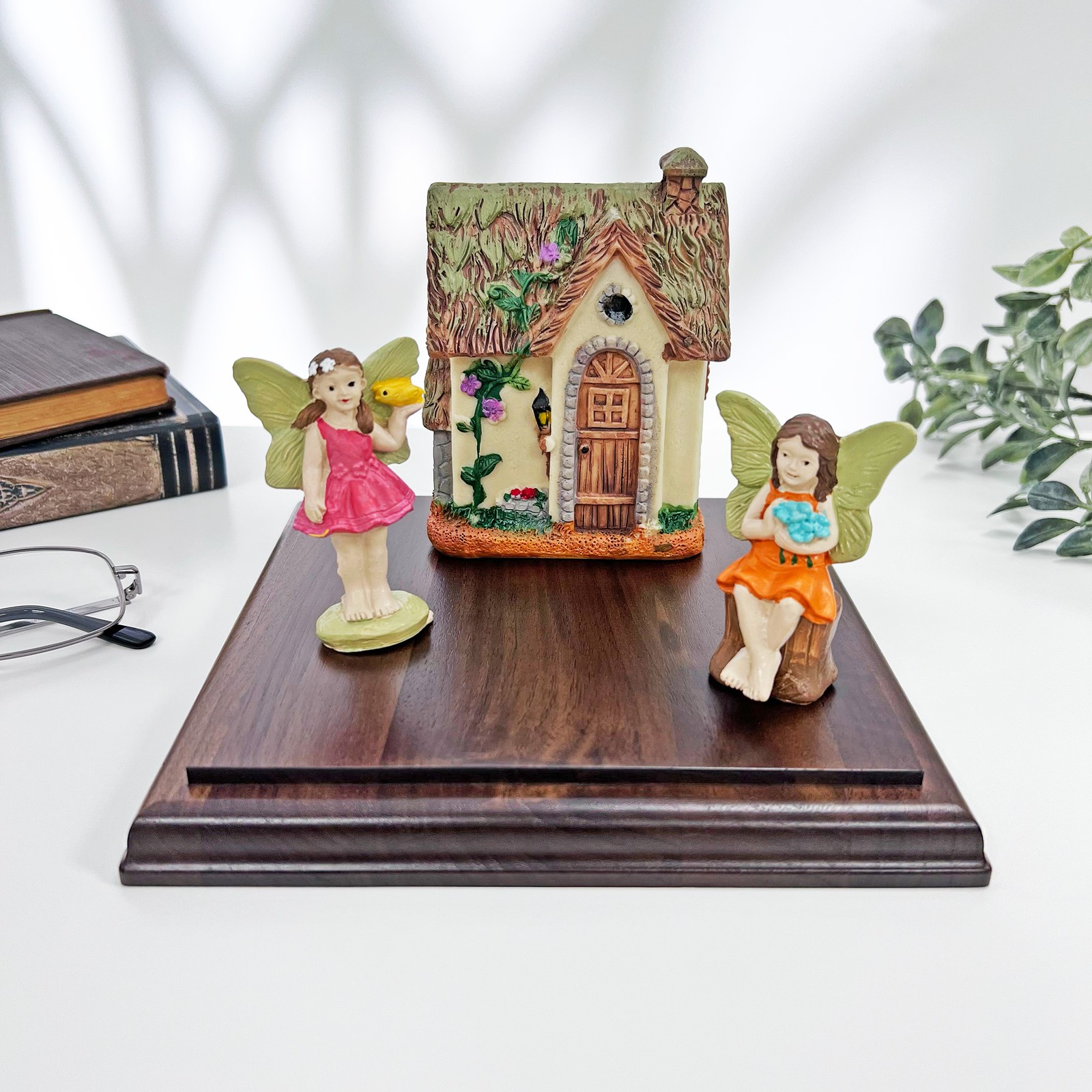 Plymor Solid Walnut Square Wood Display Base, 6.875″ W x 6.875″ D x 0.75″ H