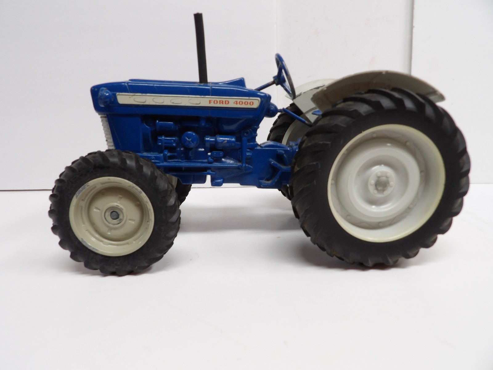 1967 Ford 4000 Tractor 1/16 three point hitch 4 X 4