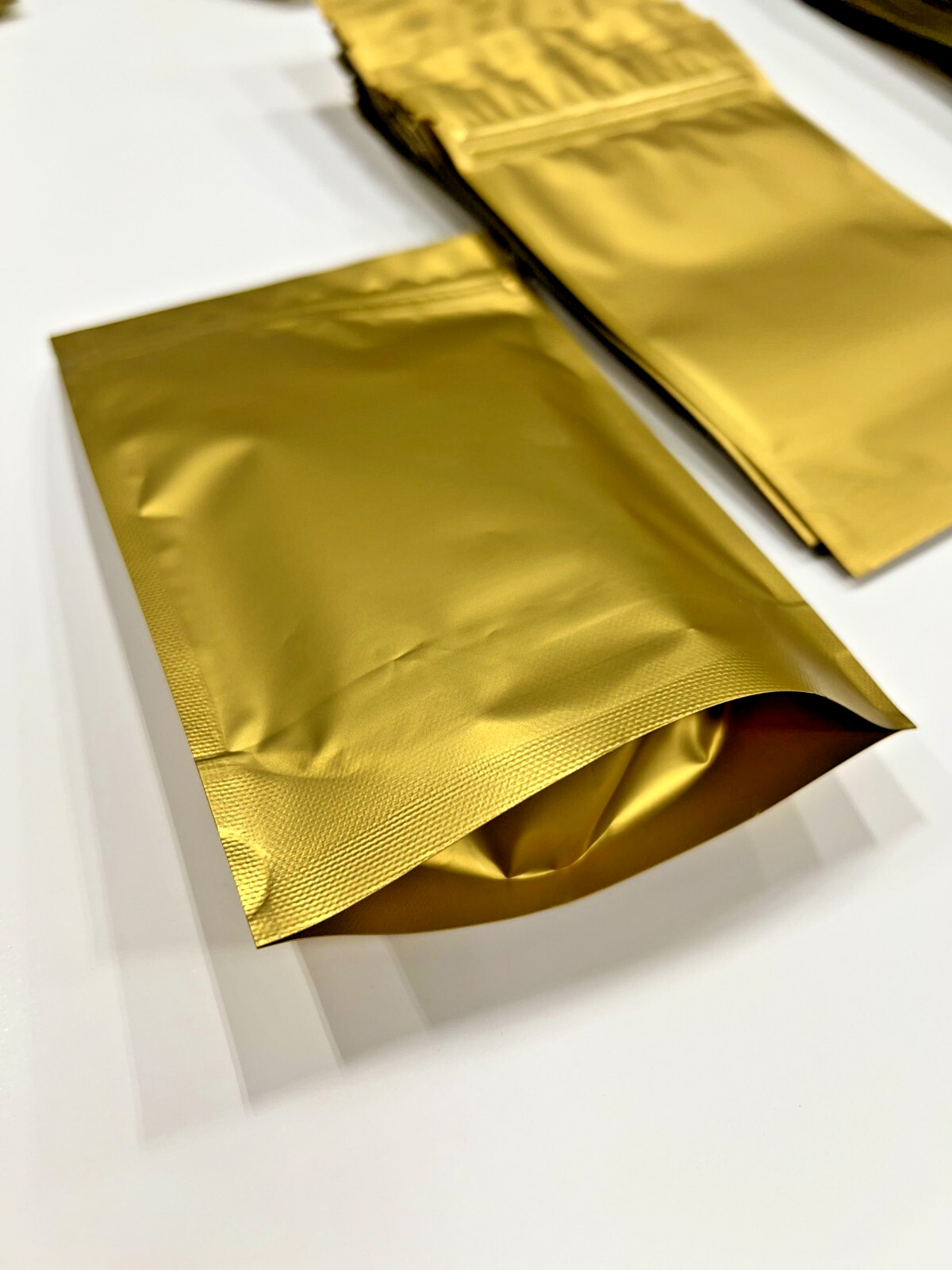 Mylar Bags Bulk QTY Matte Gold Thick 5 Mil Stand-Up 12 x 18 cm Aluminum Foil New