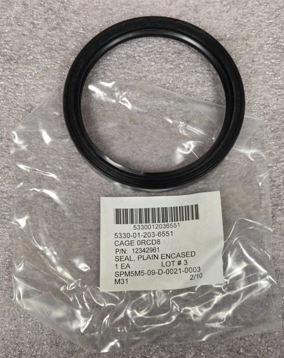 ‘1 PIECE’ – PN# 12342961 – HUMMER – SEAL, GEARED HUB – NSN: 5330-01-203-6551