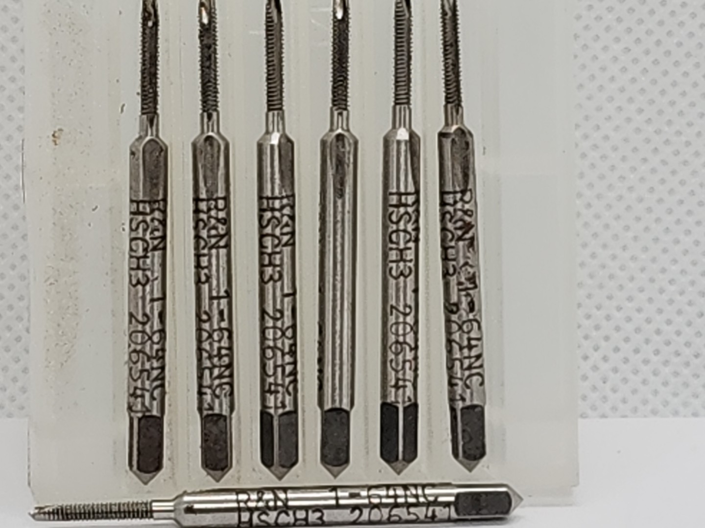 Lot of 6 – R &N 1-64NC HSCH3 SP-PT PLUG Thread Cutting Tap [GB4]