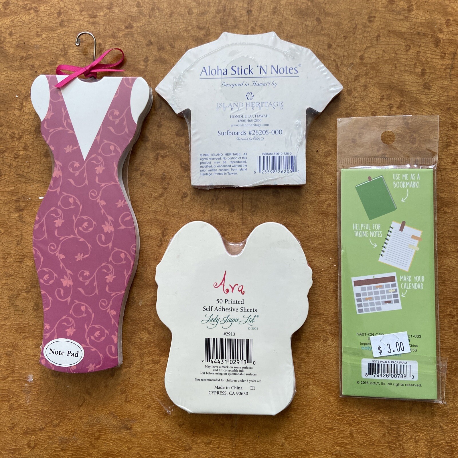Lot Of 4 New Sticky Self Stick Note Pad Novelty Paper Shoes Aloha Shirt Dress