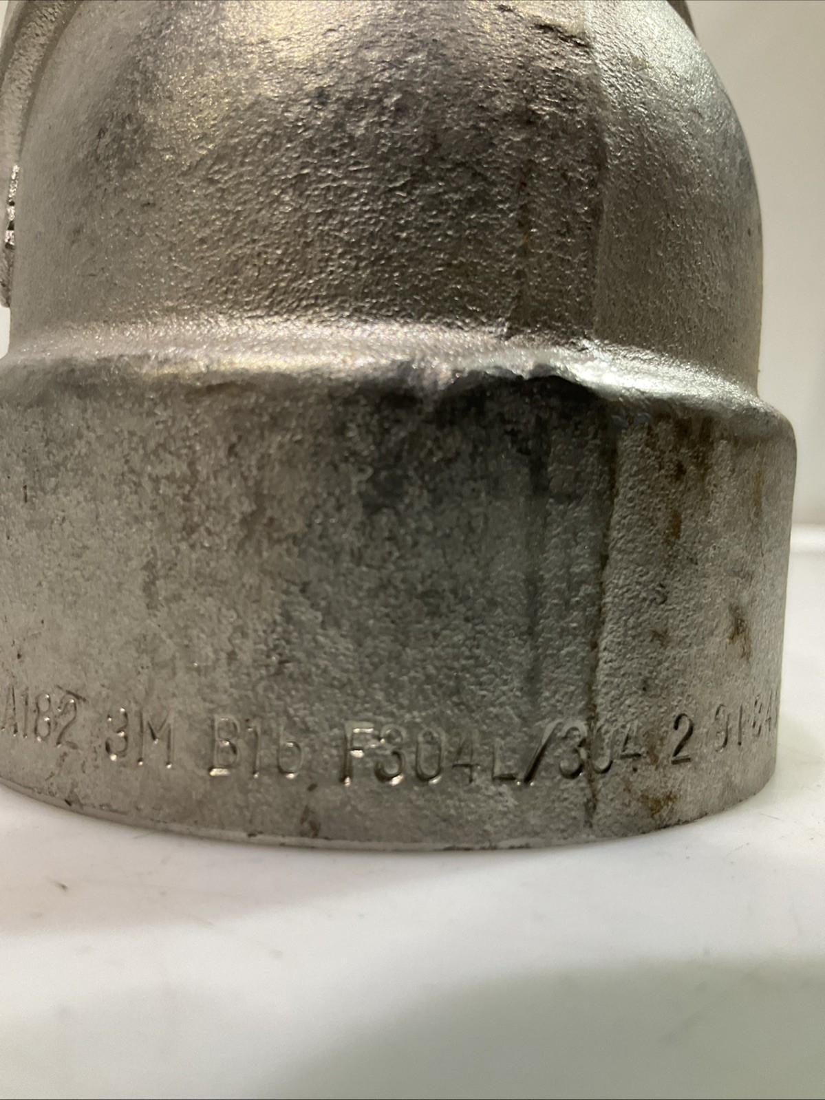 PHILIPPINES SA182 3M B16 F304L304291849 90°DEGREE ELBOW PIPE SOCKET WELD T2M