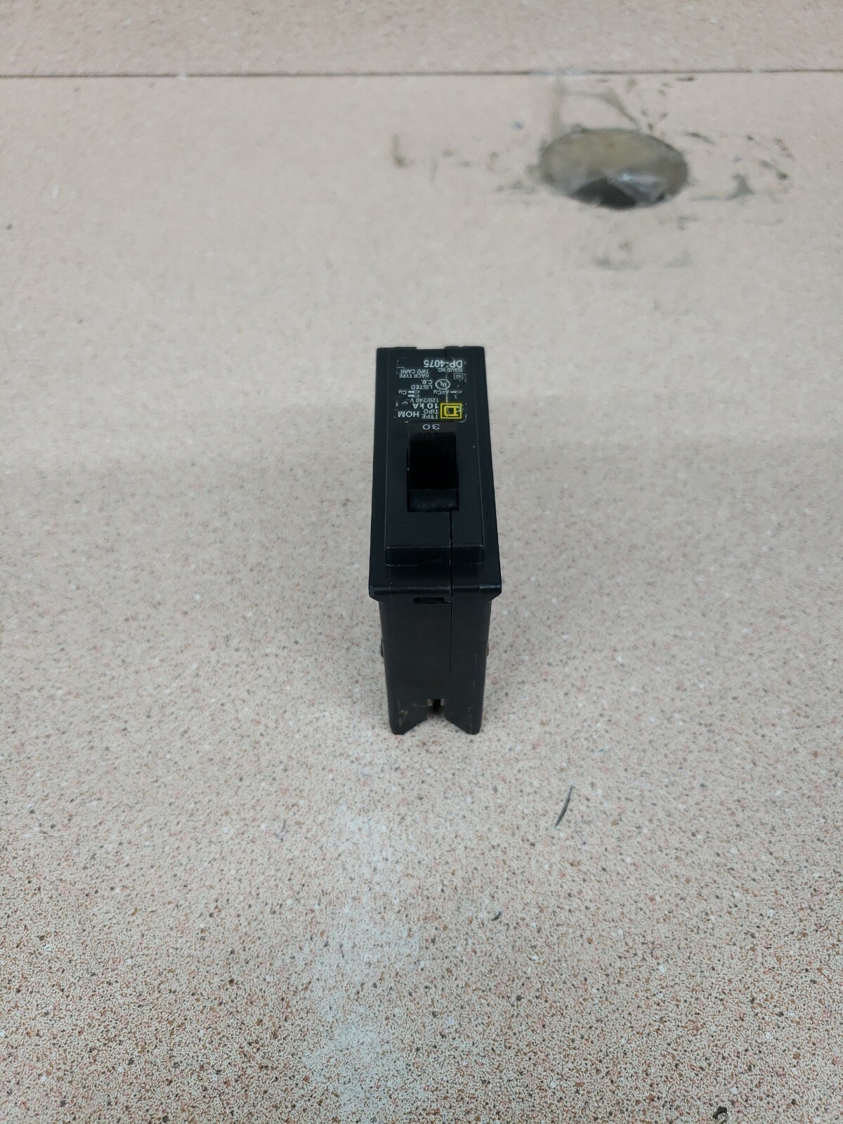 Square D HOM130 30-Amp 1-Pole HOM 10kA Circuit Breaker 30A