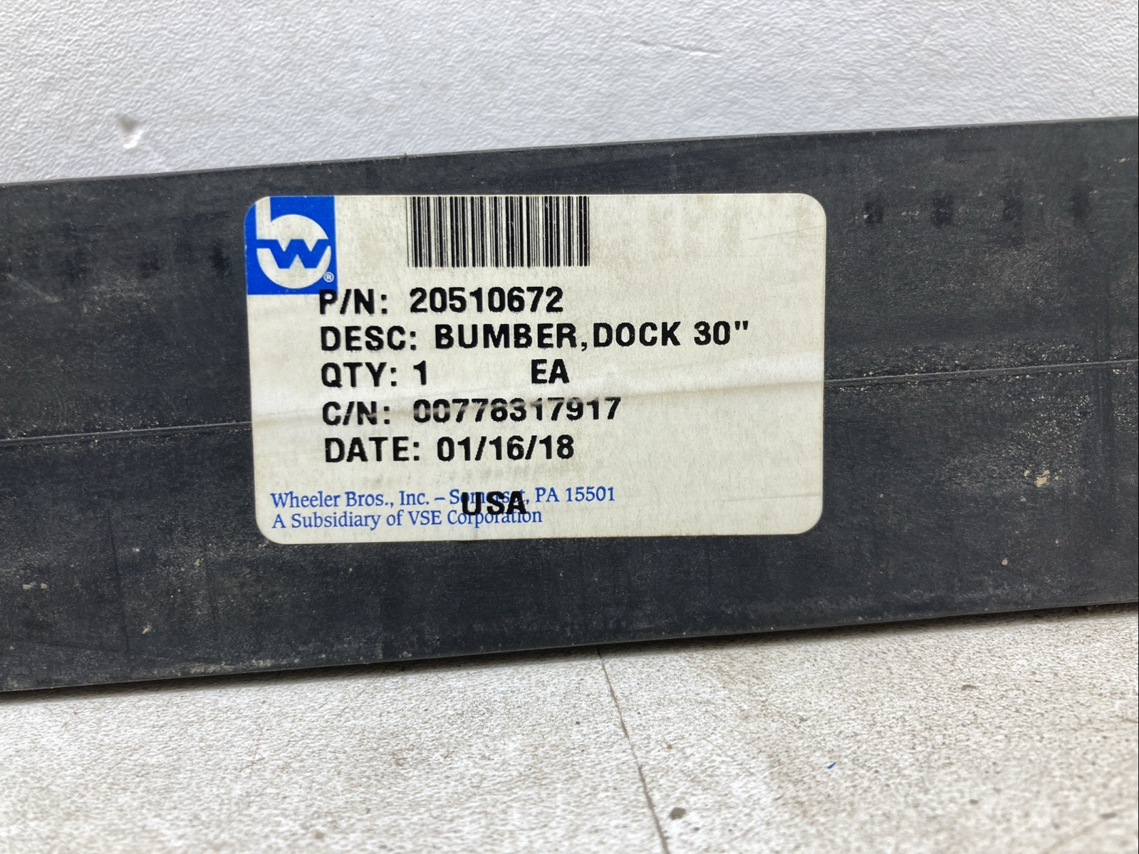 30” Rubber Bumper Dock w/ 45 Degree Angle On Ends 20510672 (New Old Stock)