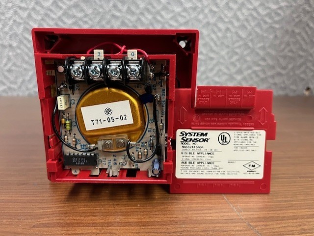 System Sensor MASS2415ADA Sounder Strobe 15cd 24vdc red wall; NOS Brand New