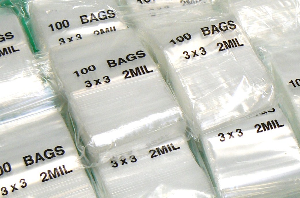 2,000 Zip Seal Lock Bags 2Mil Clear 3″ Square Bag Reclosable 3×3 Plastic Baggies