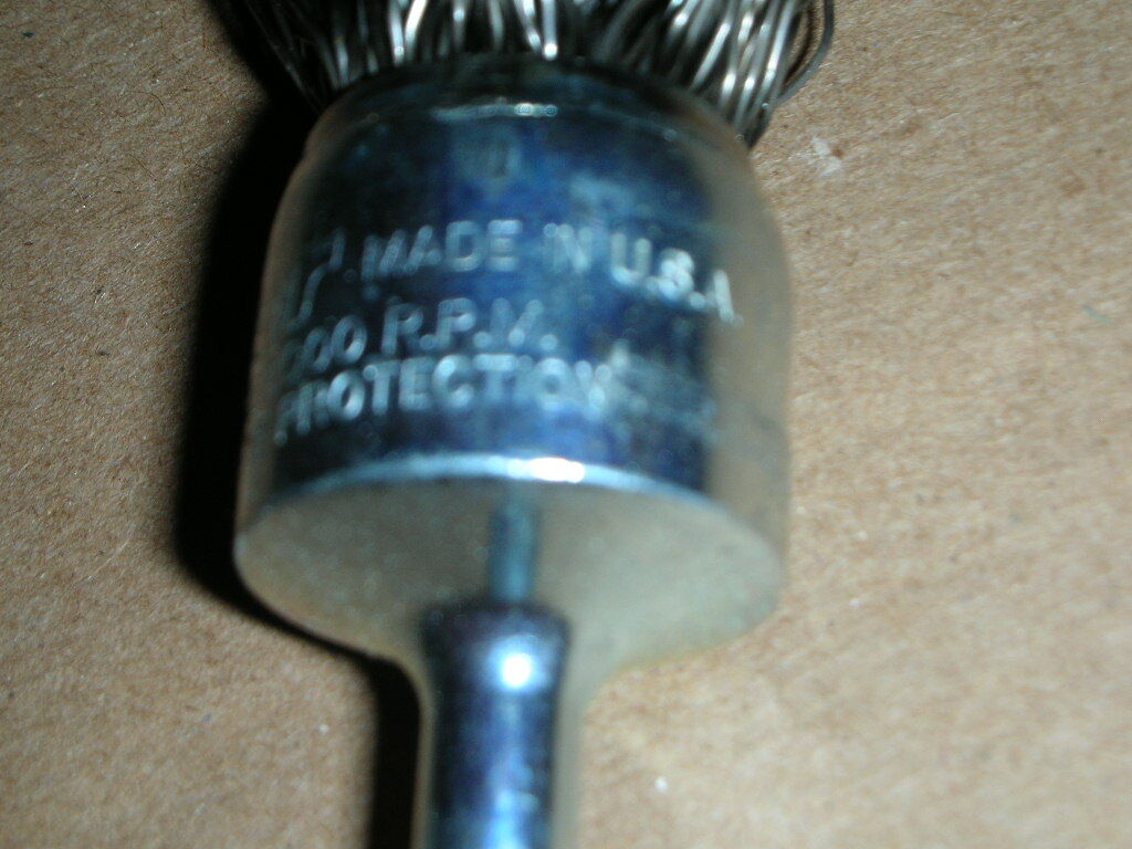WEILER 10008 EBA-21, 3/4″ Steel Crimped Wire End Brush 1/4″ Shank .020″ Wire USA