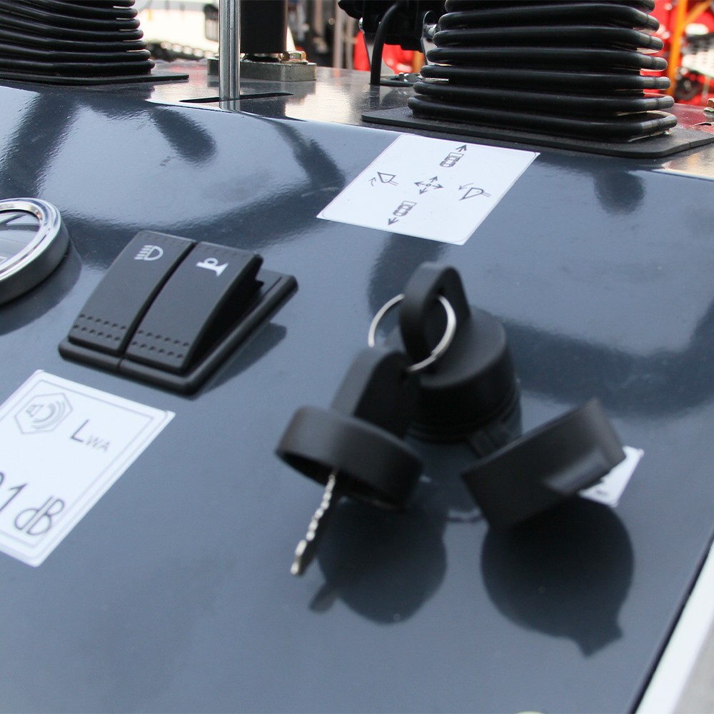 Mini Skid Steer Loader Tracked 13.5HP Stand-on Compact Skid Steer USA Stock